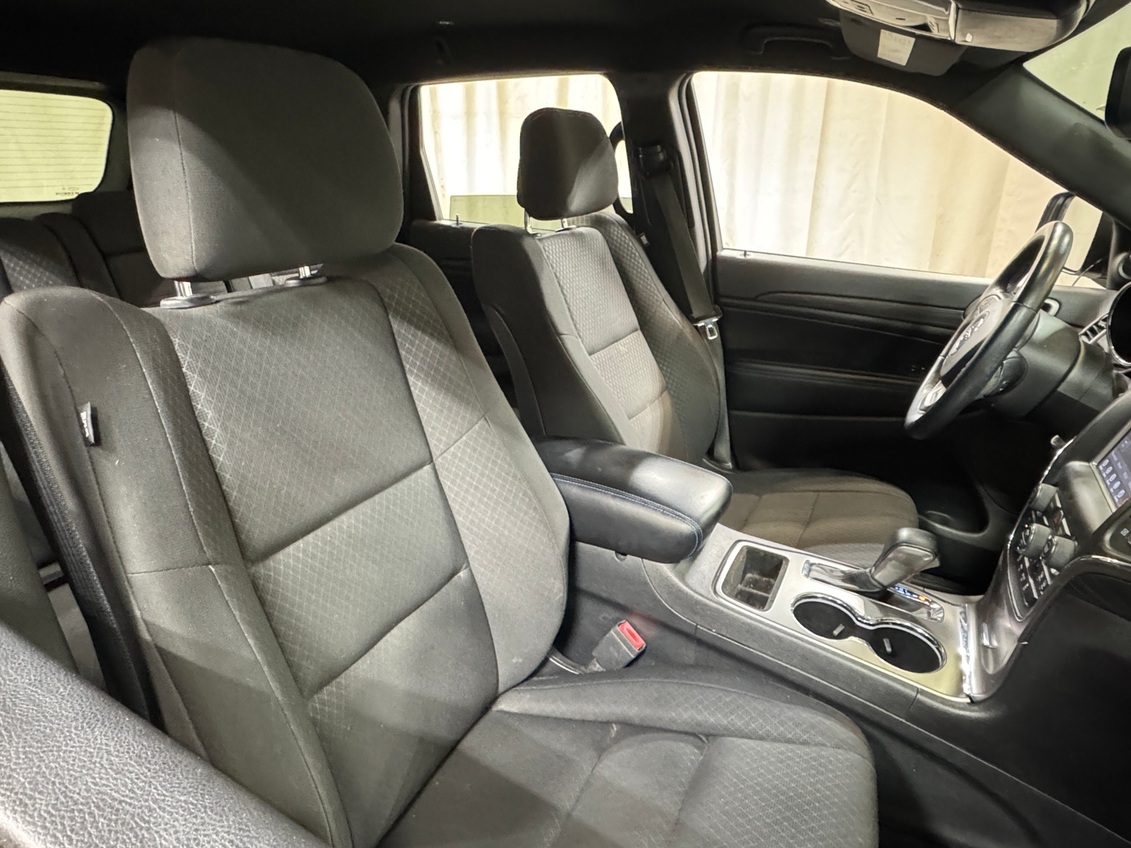 Thumbnail: 2019 Jeep Grand Cherokee - 2