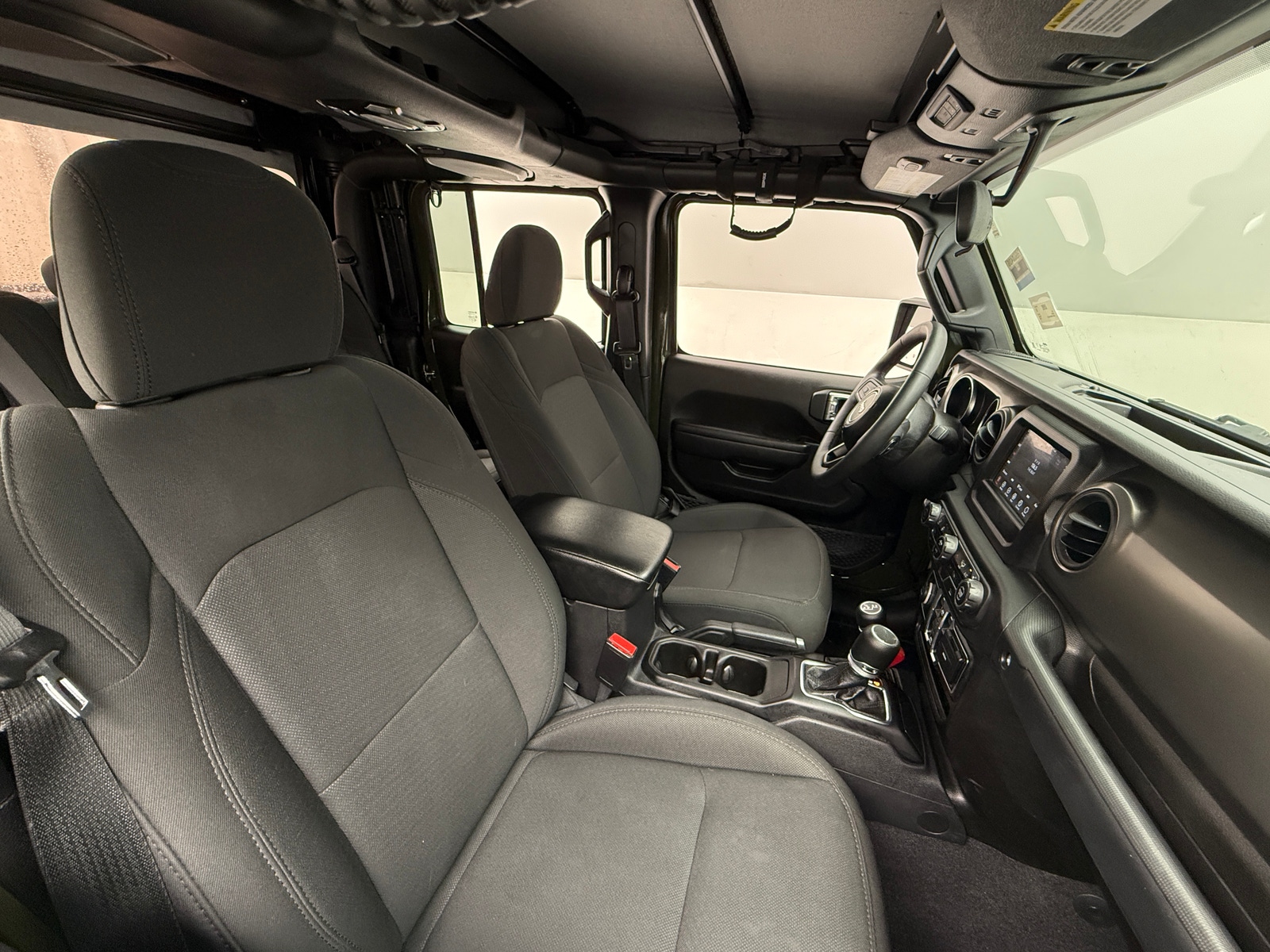 Thumbnail: 2023 Jeep Gladiator - 2