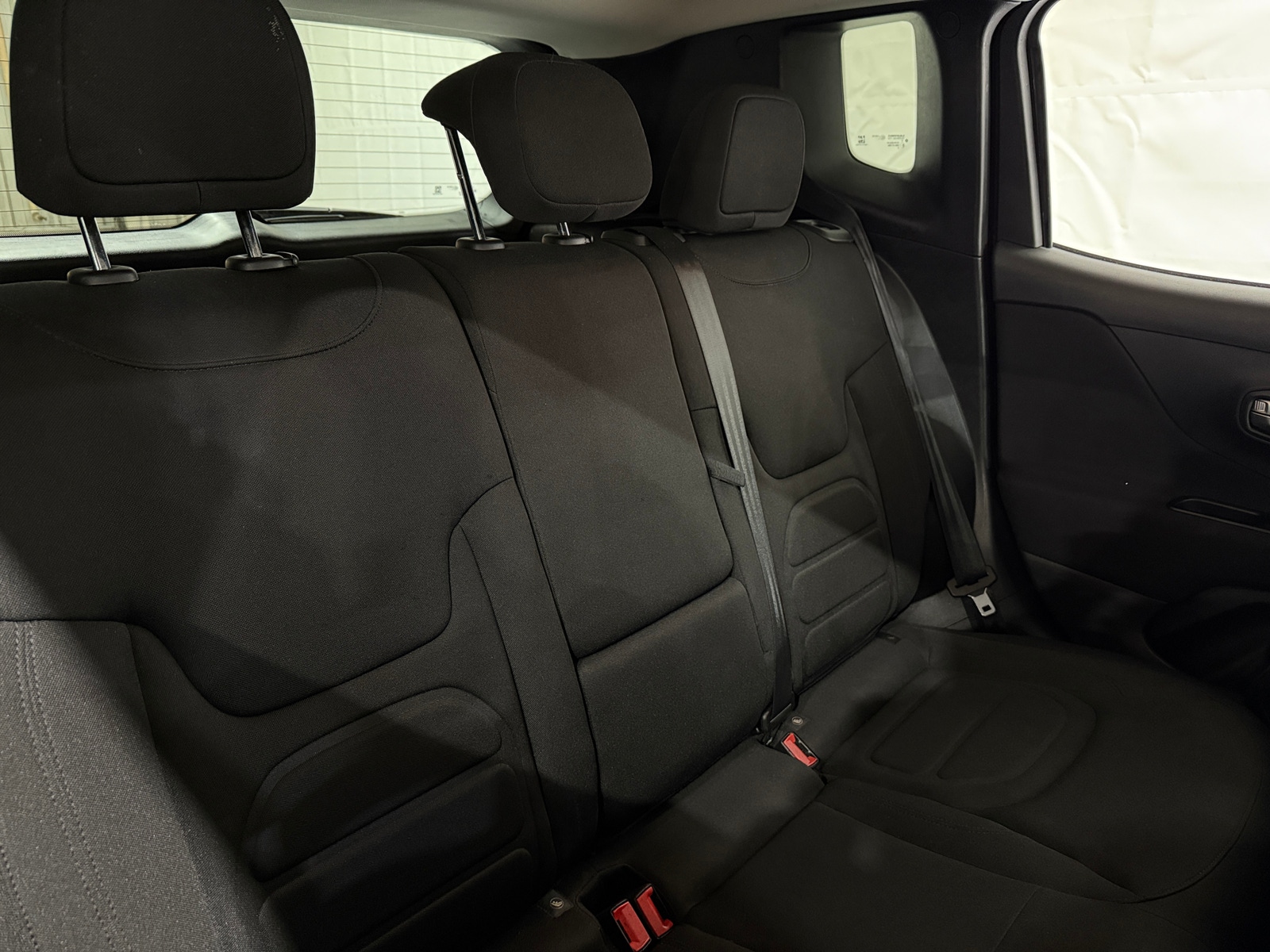 Thumbnail: 2021 Jeep Renegade - 6