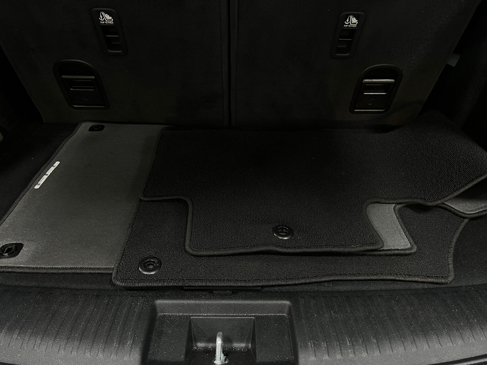 Thumbnail: 2022 Acura MDX - 6