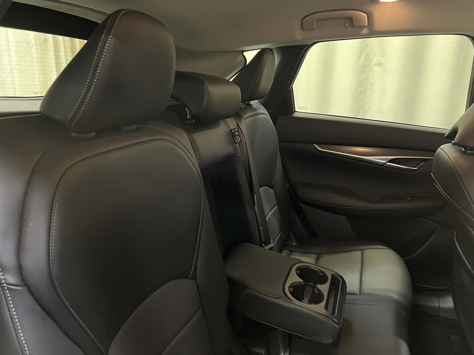 Thumbnail: 2025 INFINITI QX50 - 5