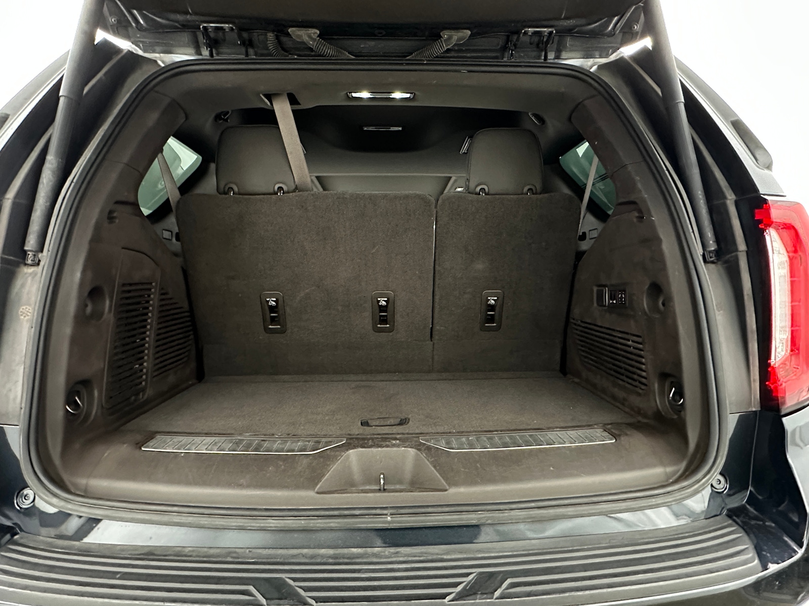 Thumbnail: 2021 GMC Yukon - 6