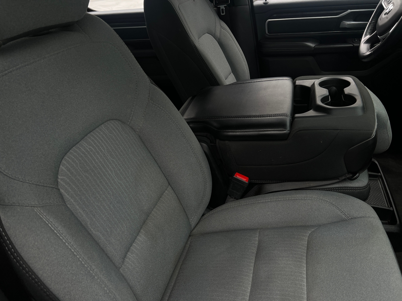 Thumbnail: 2024 RAM 1500 - 2