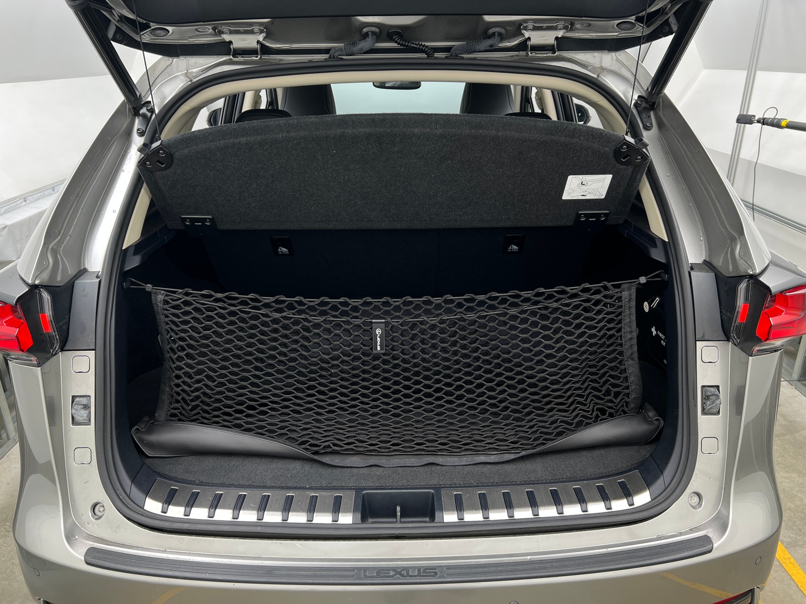 Thumbnail: 2020 Lexus NX - 6