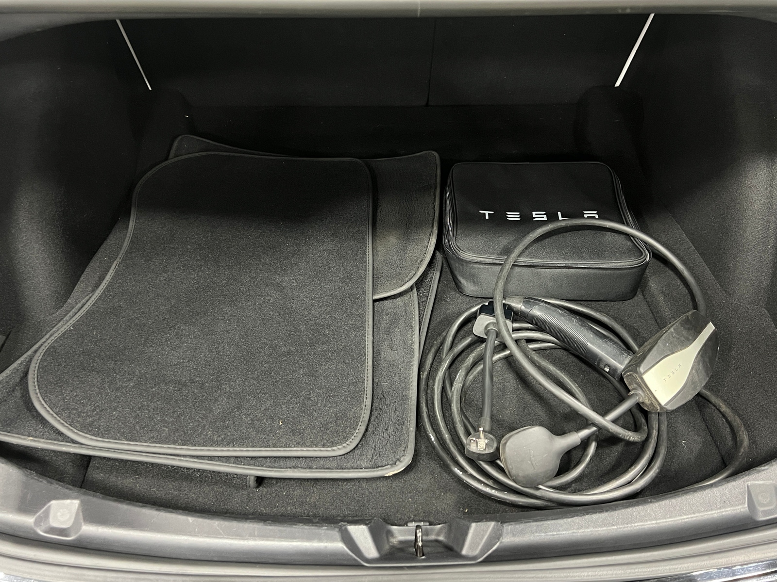 Thumbnail: 2018 Tesla Model 3 - 6