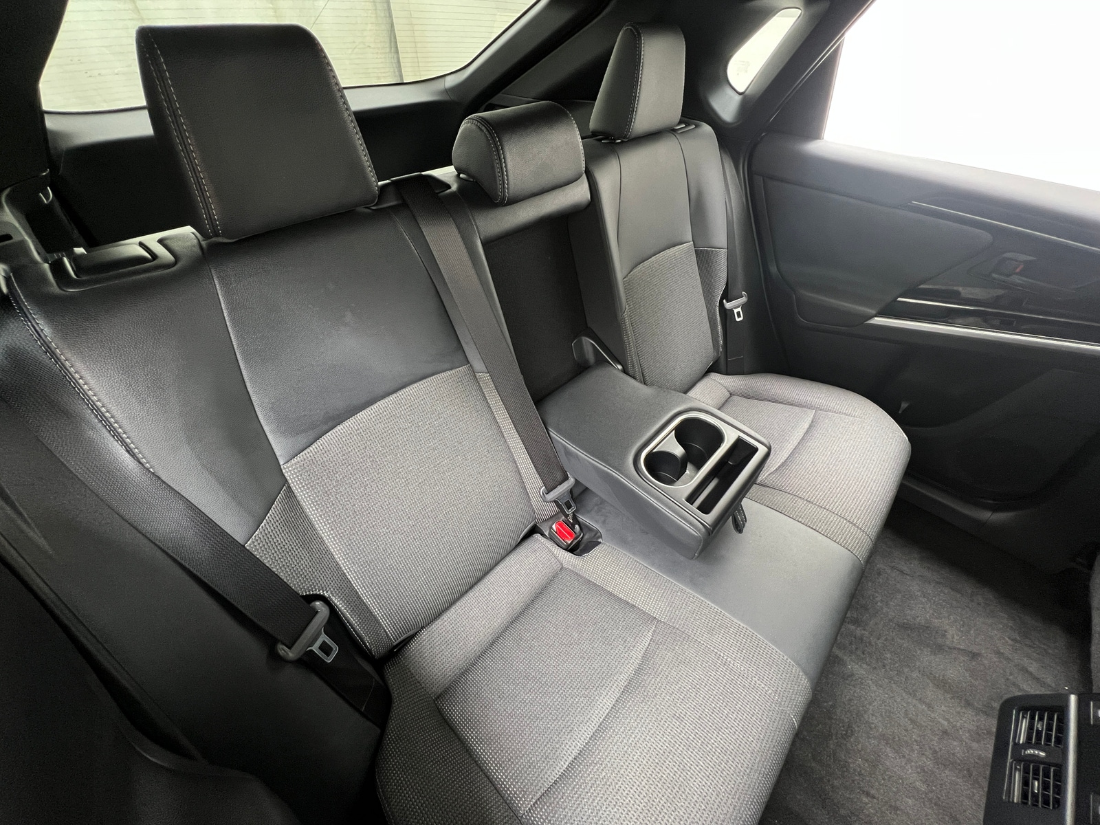 Thumbnail: 2024 Toyota bZ4X - 5