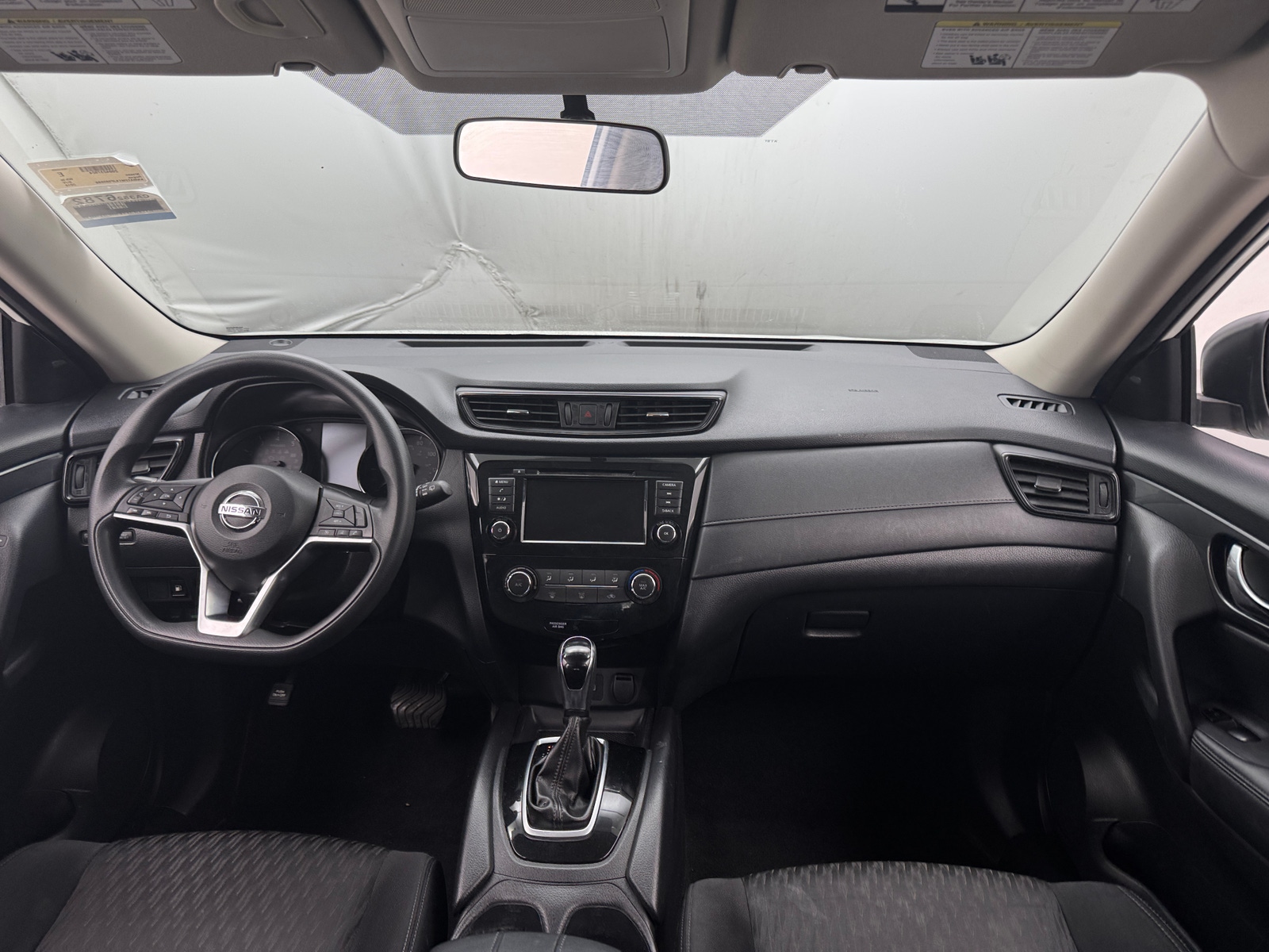 Thumbnail: 2018 Nissan Rogue - 3