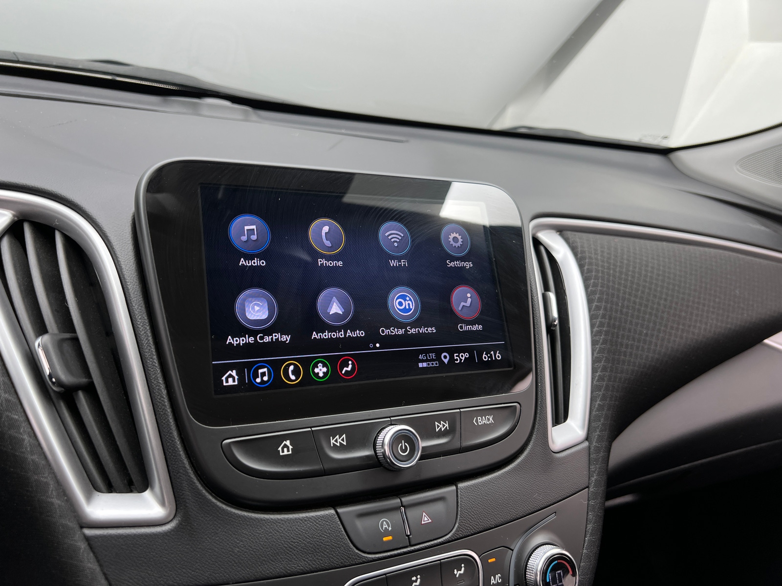 Thumbnail: 2023 Chevrolet Malibu - 4