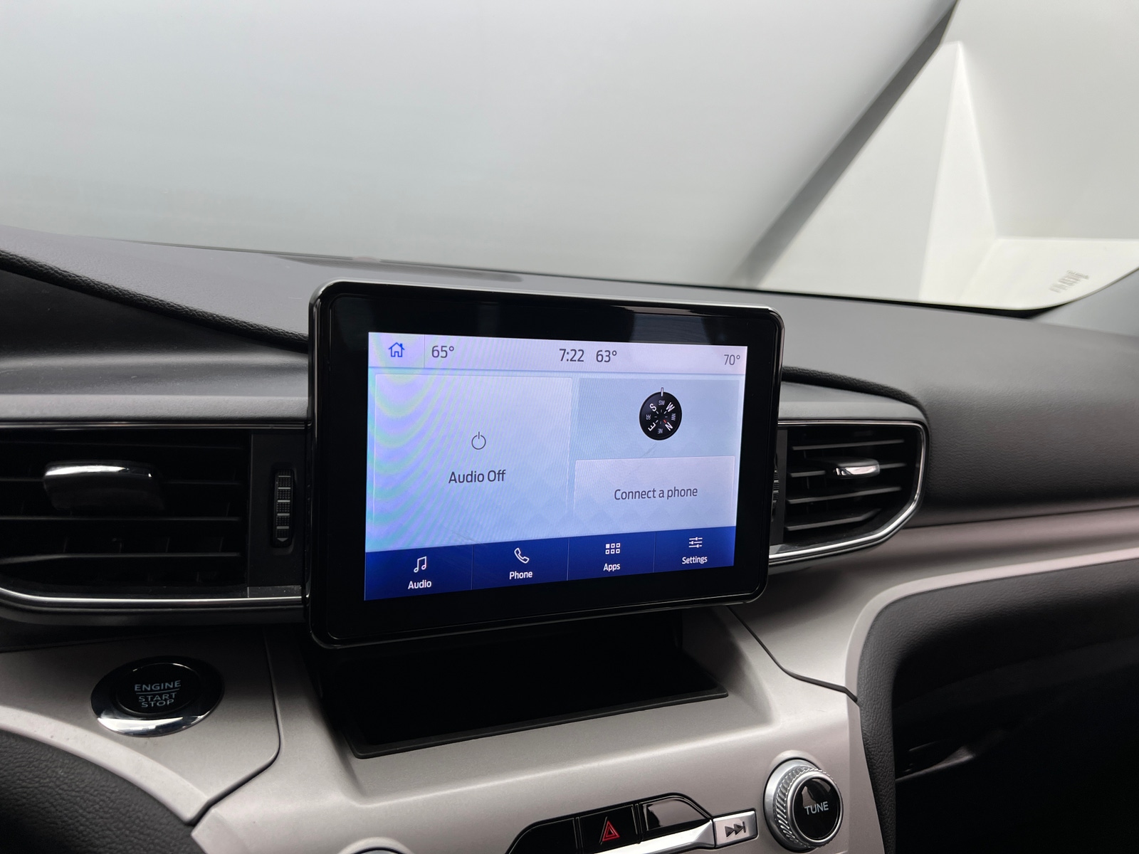 Thumbnail: 2024 Ford Explorer - 4