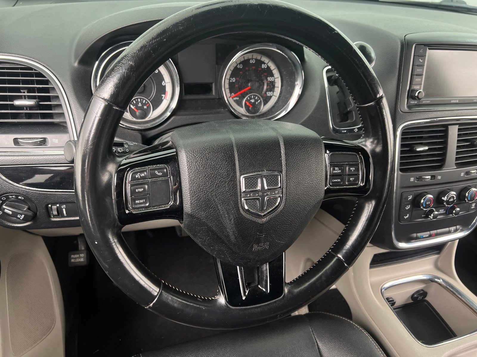 Thumbnail: 2019 Dodge Grand Caravan - 5