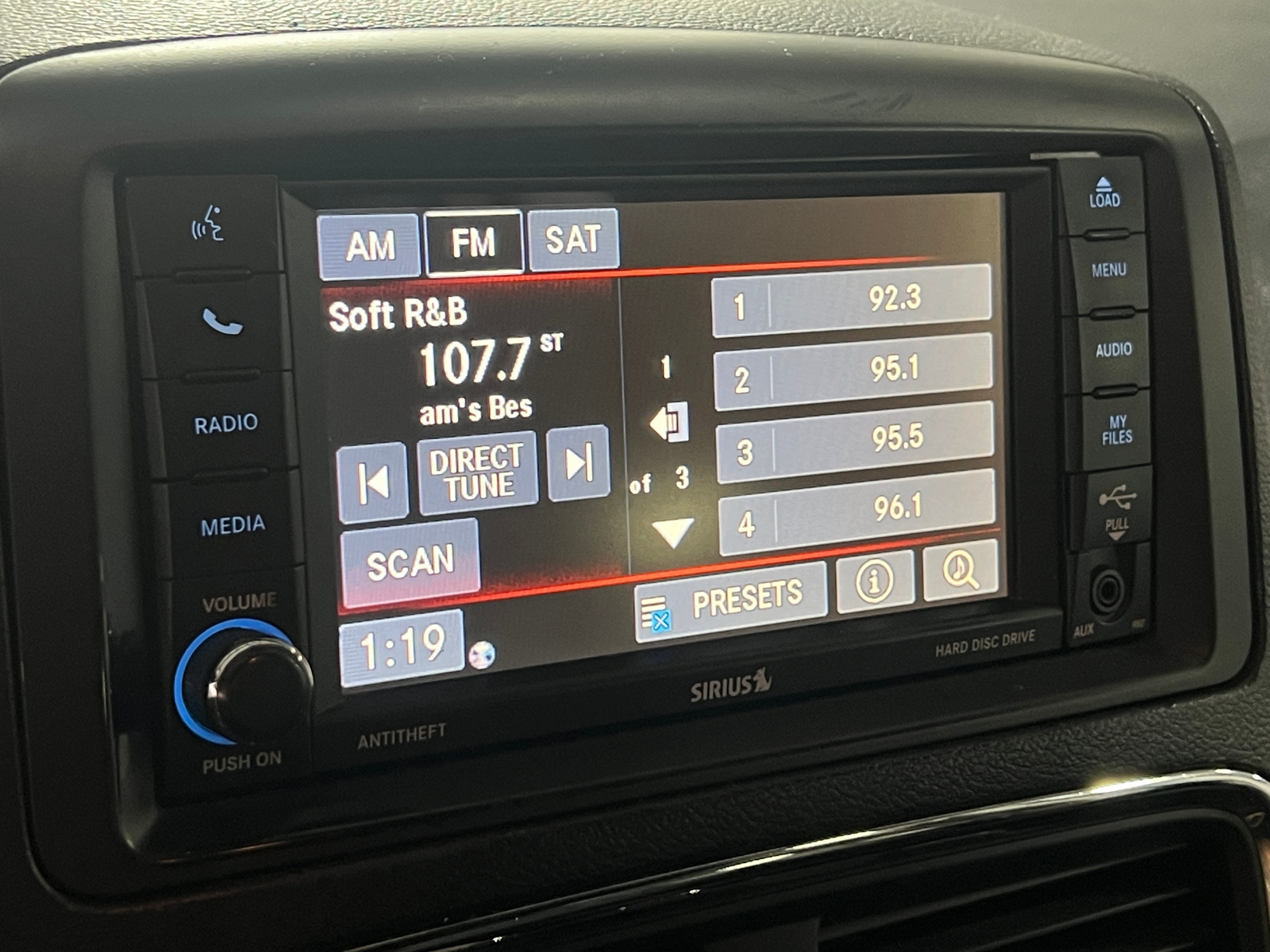 Thumbnail: 2019 Dodge Grand Caravan - 4