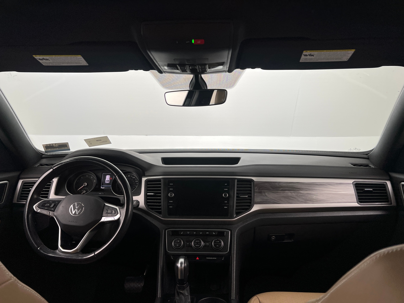 Thumbnail: 2020 Volkswagen Atlas - 2