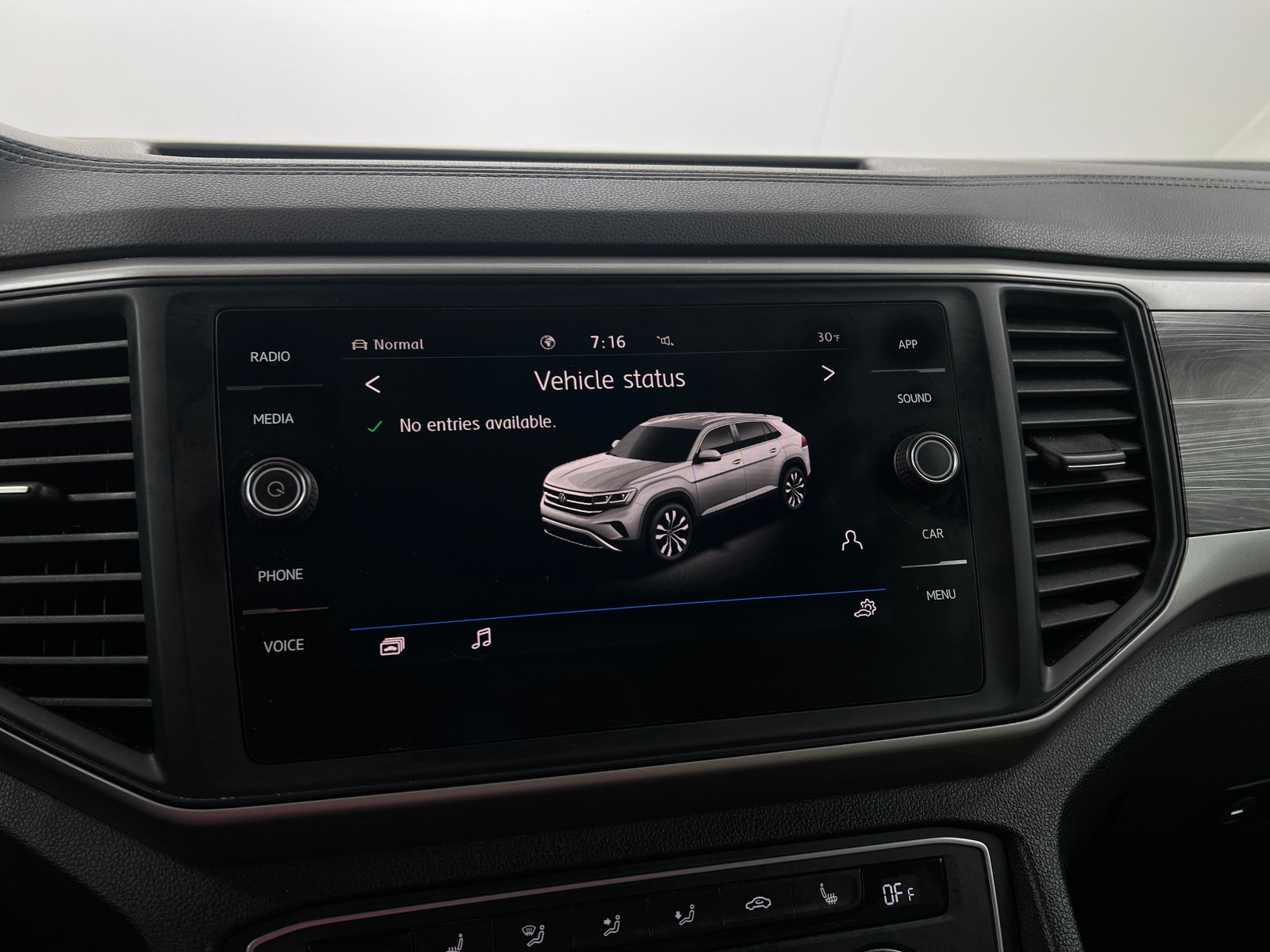 Thumbnail: 2020 Volkswagen Atlas - 3