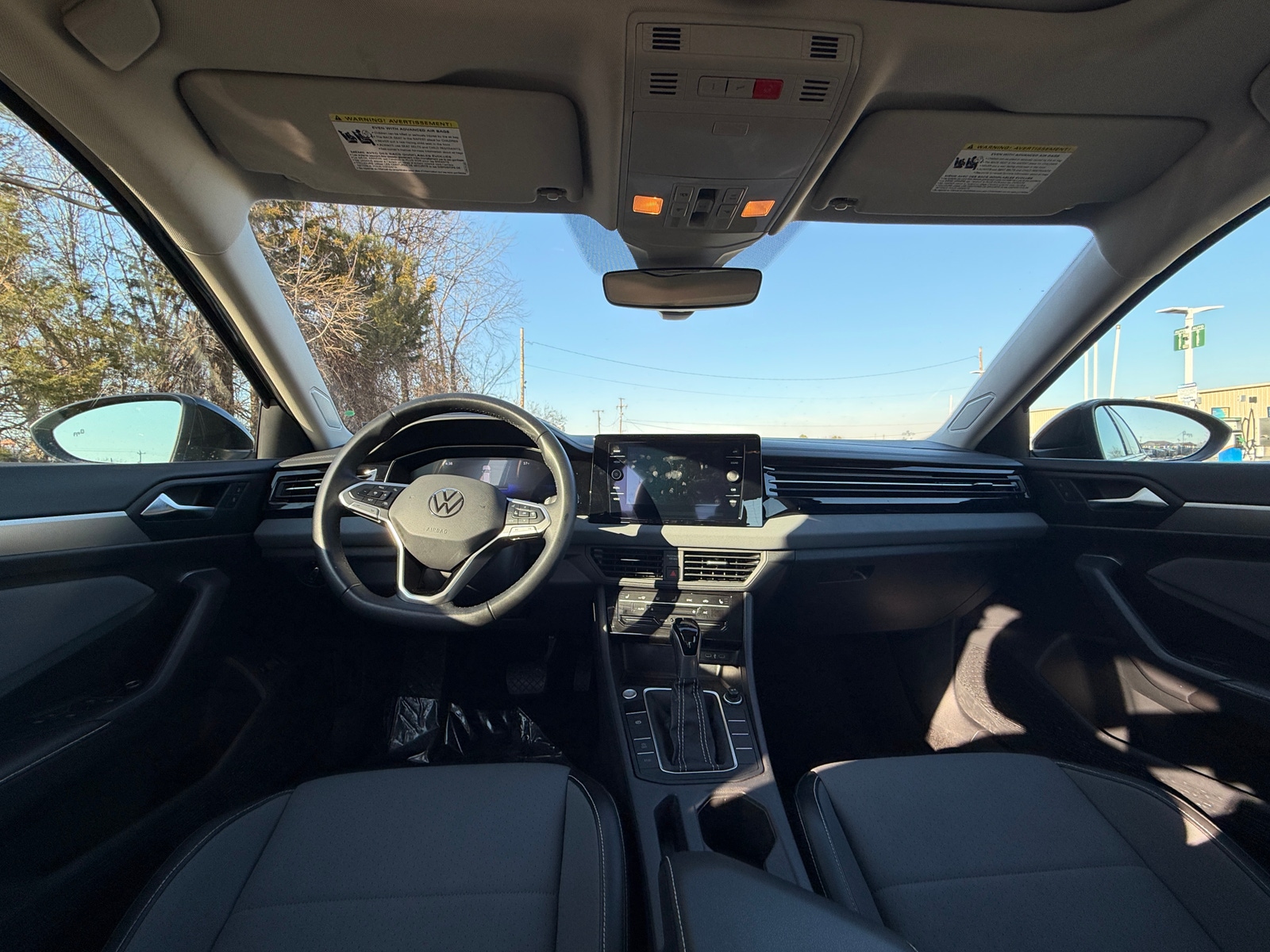 Thumbnail: 2025 Volkswagen Jetta - 3