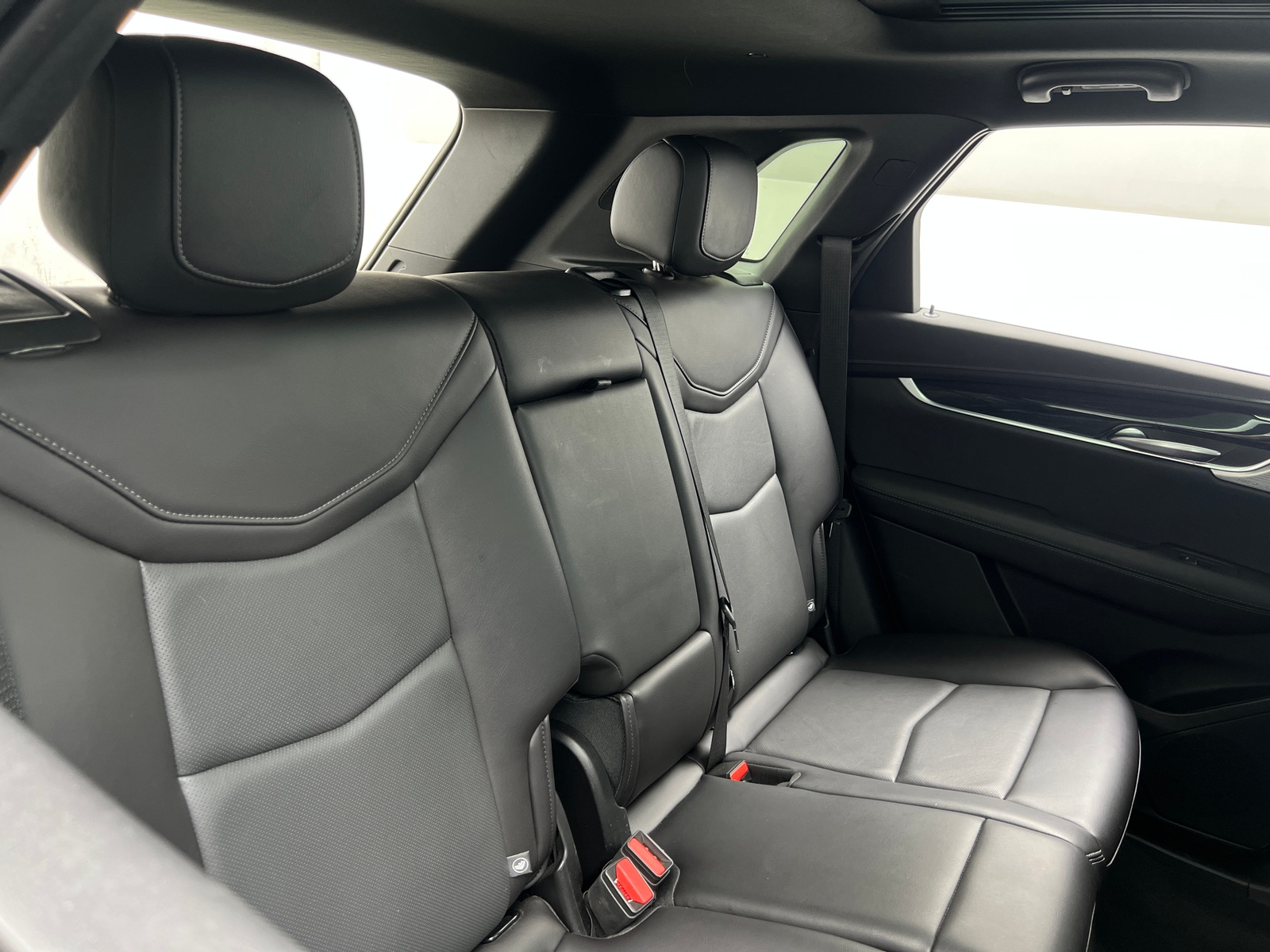 Thumbnail: 2025 Cadillac XT5 - 5