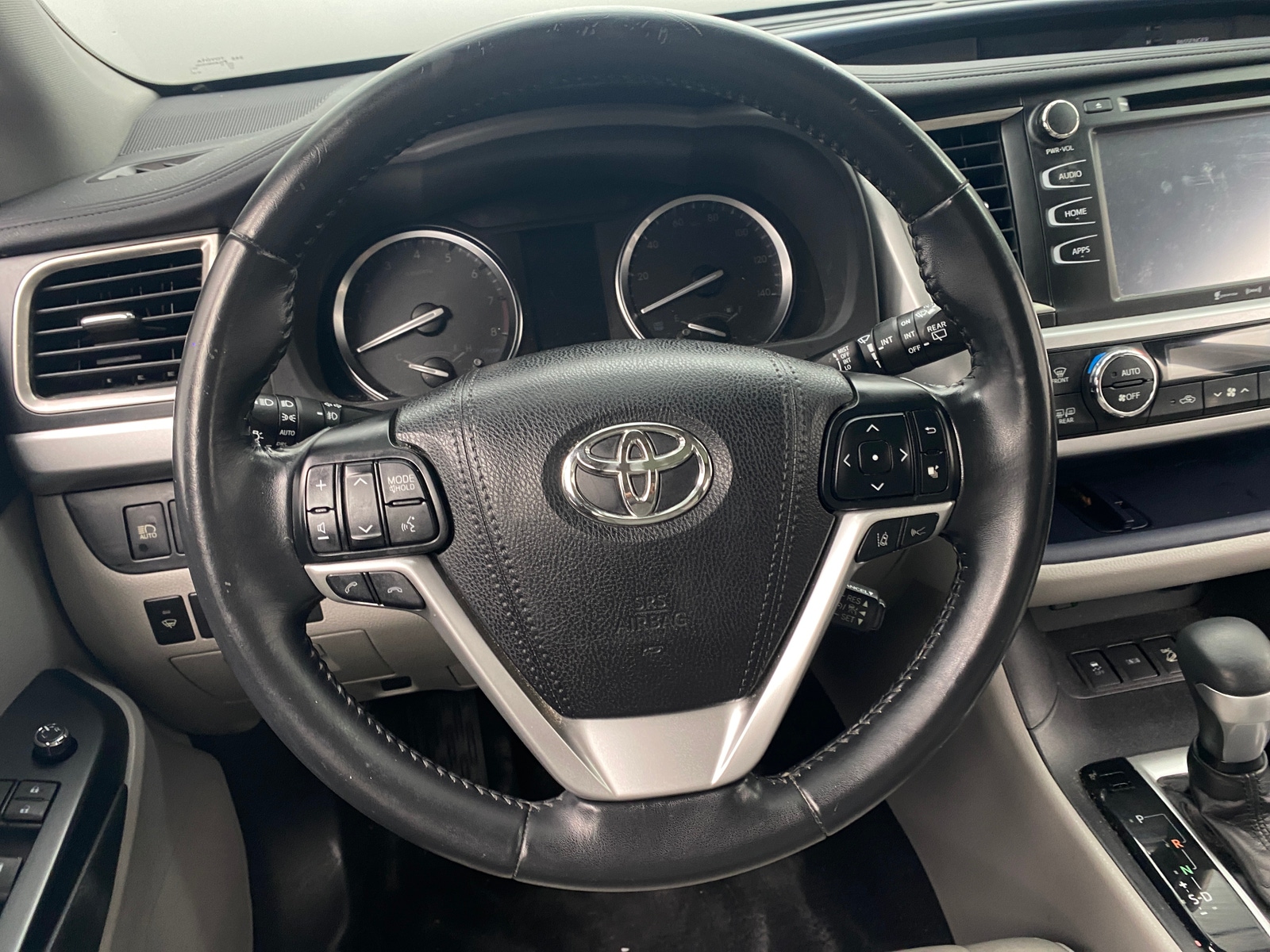 Thumbnail: 2018 Toyota Highlander - 4