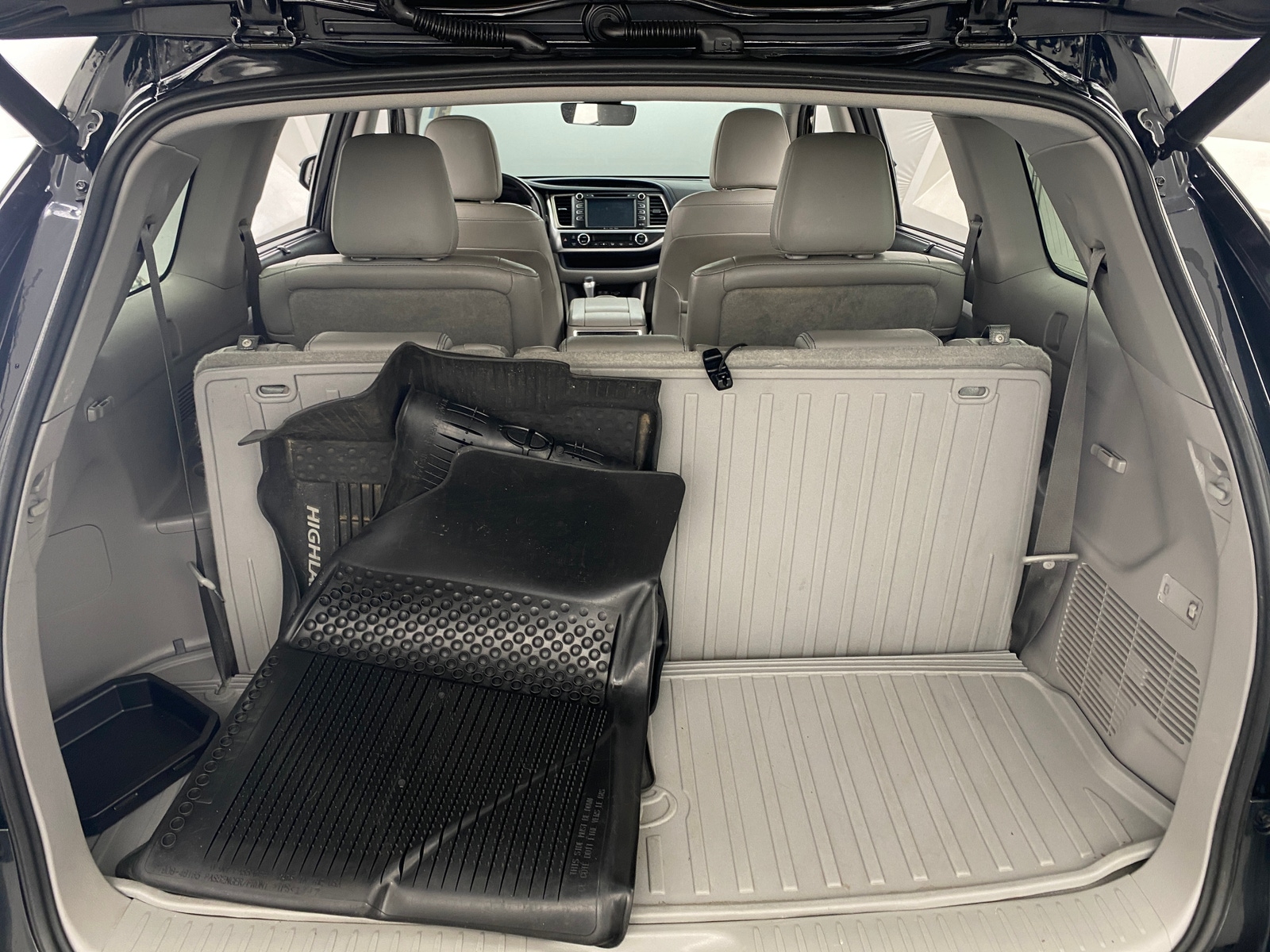 Thumbnail: 2018 Toyota Highlander - 6