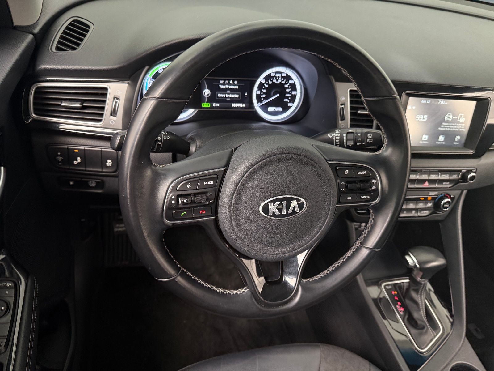 Thumbnail: 2017 Kia Niro - 4