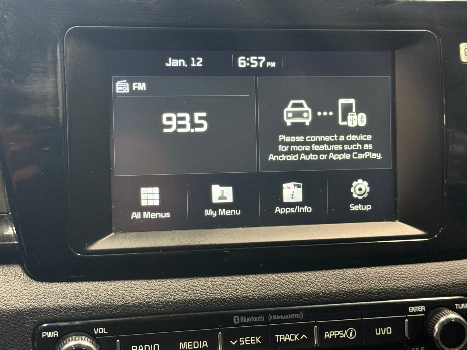 Thumbnail: 2017 Kia Niro - 3