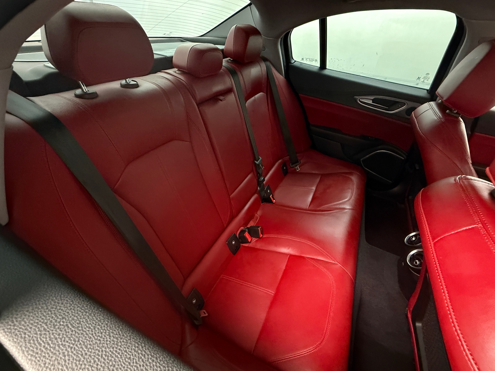 Thumbnail: 2018 Alfa Romeo Giulia - 5