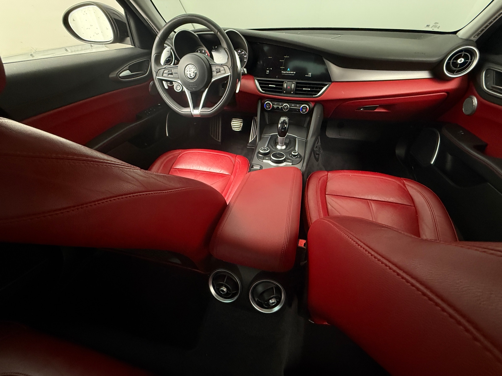 Thumbnail: 2018 Alfa Romeo Giulia - 2