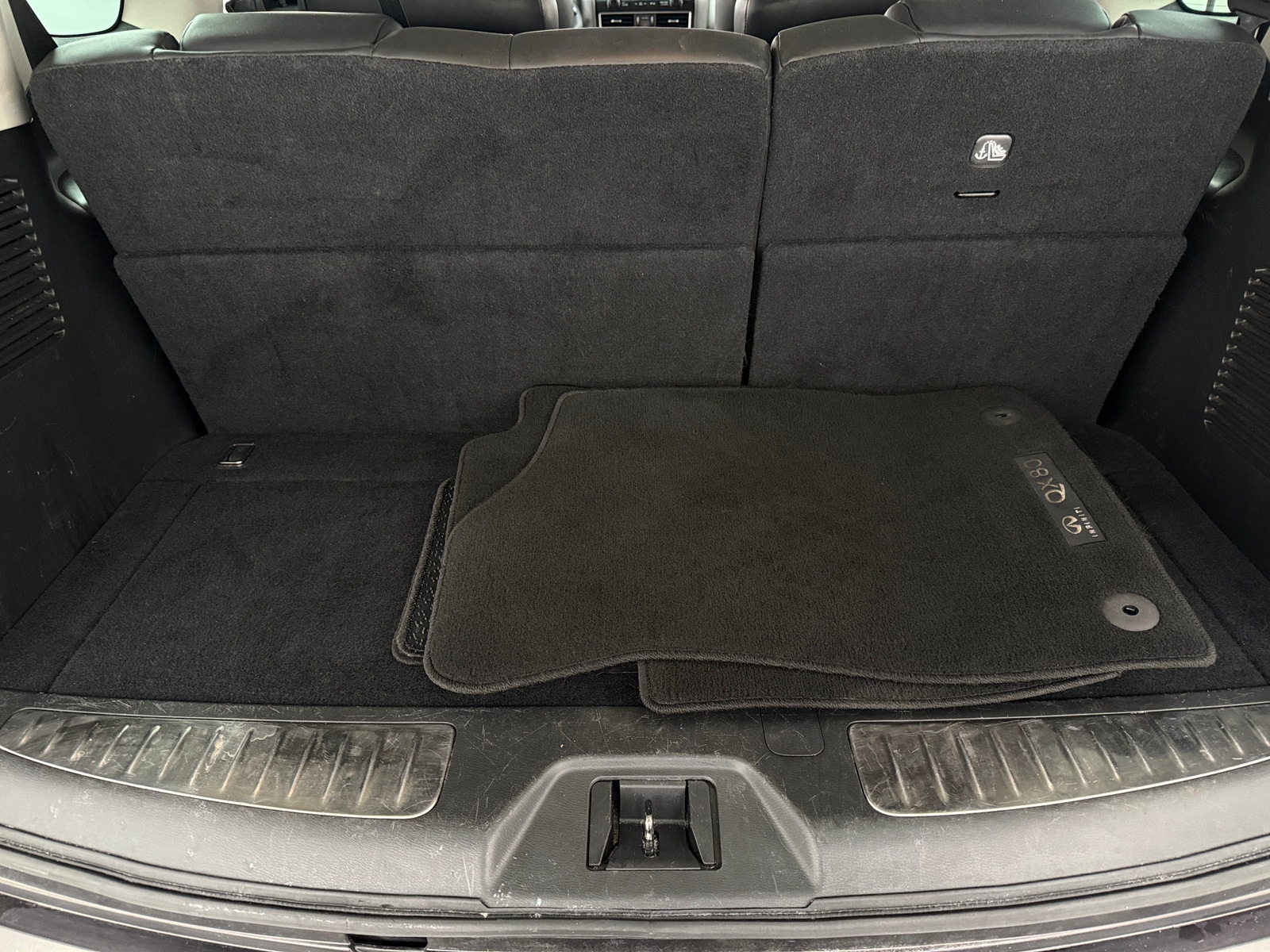 Thumbnail: 2023 INFINITI QX80 - 6