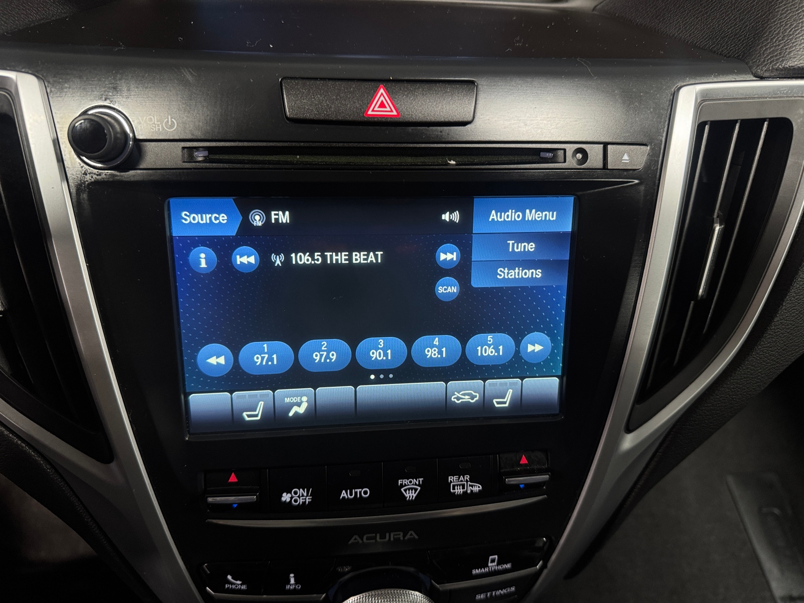 Thumbnail: 2019 Acura TLX - 3