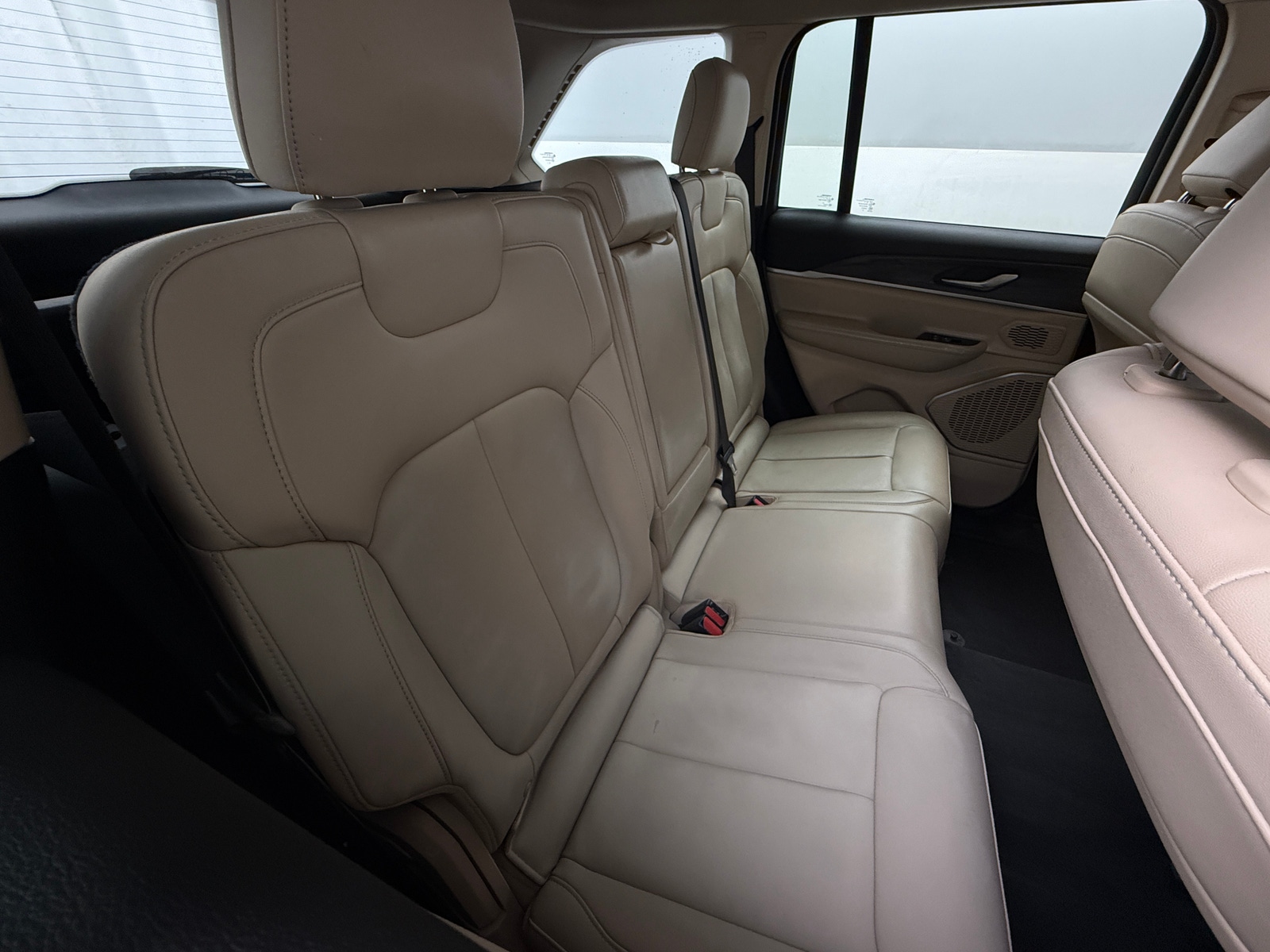 Thumbnail: 2022 Jeep Grand Cherokee - 5