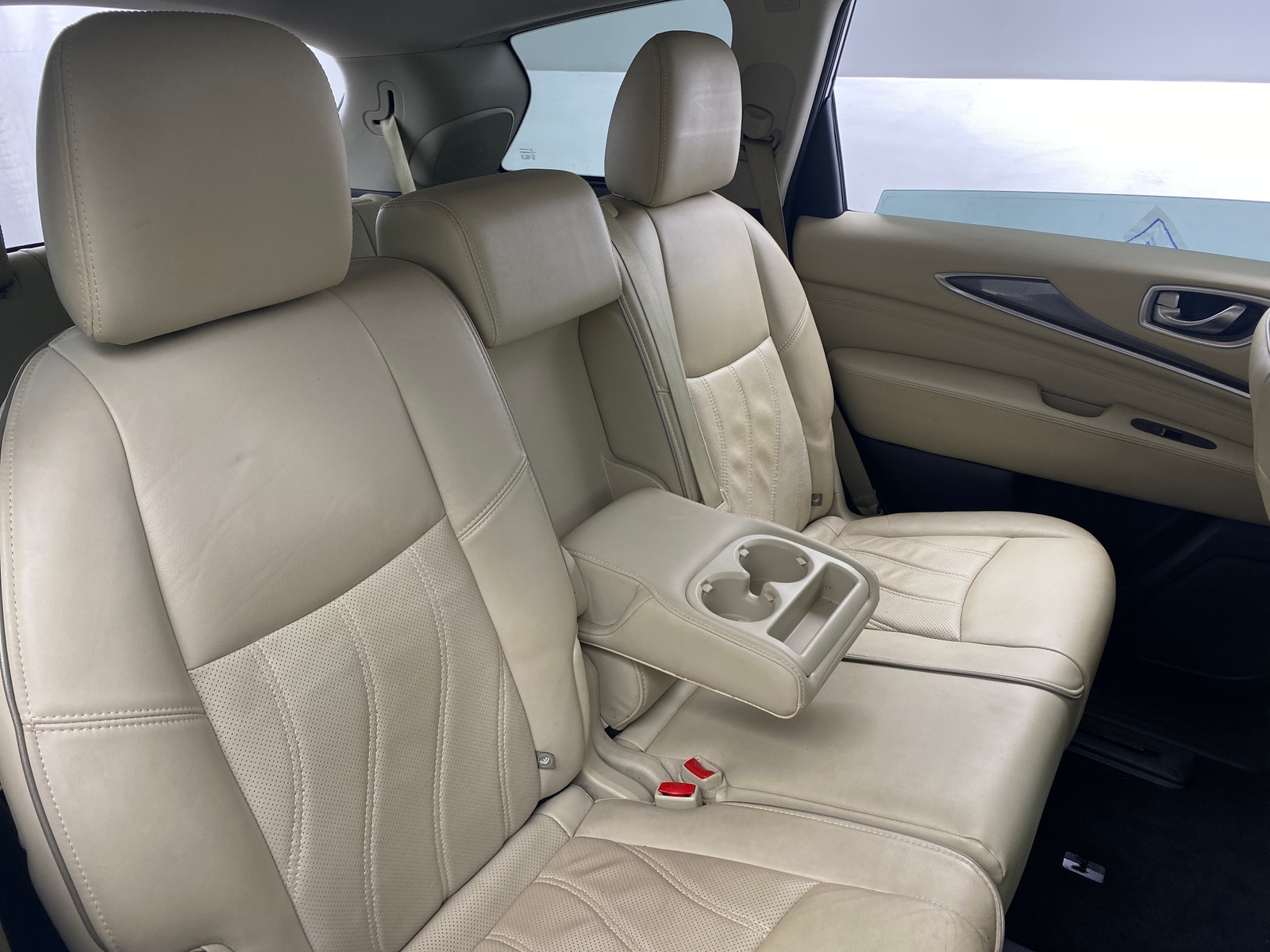 Thumbnail: 2017 INFINITI QX60 - 5