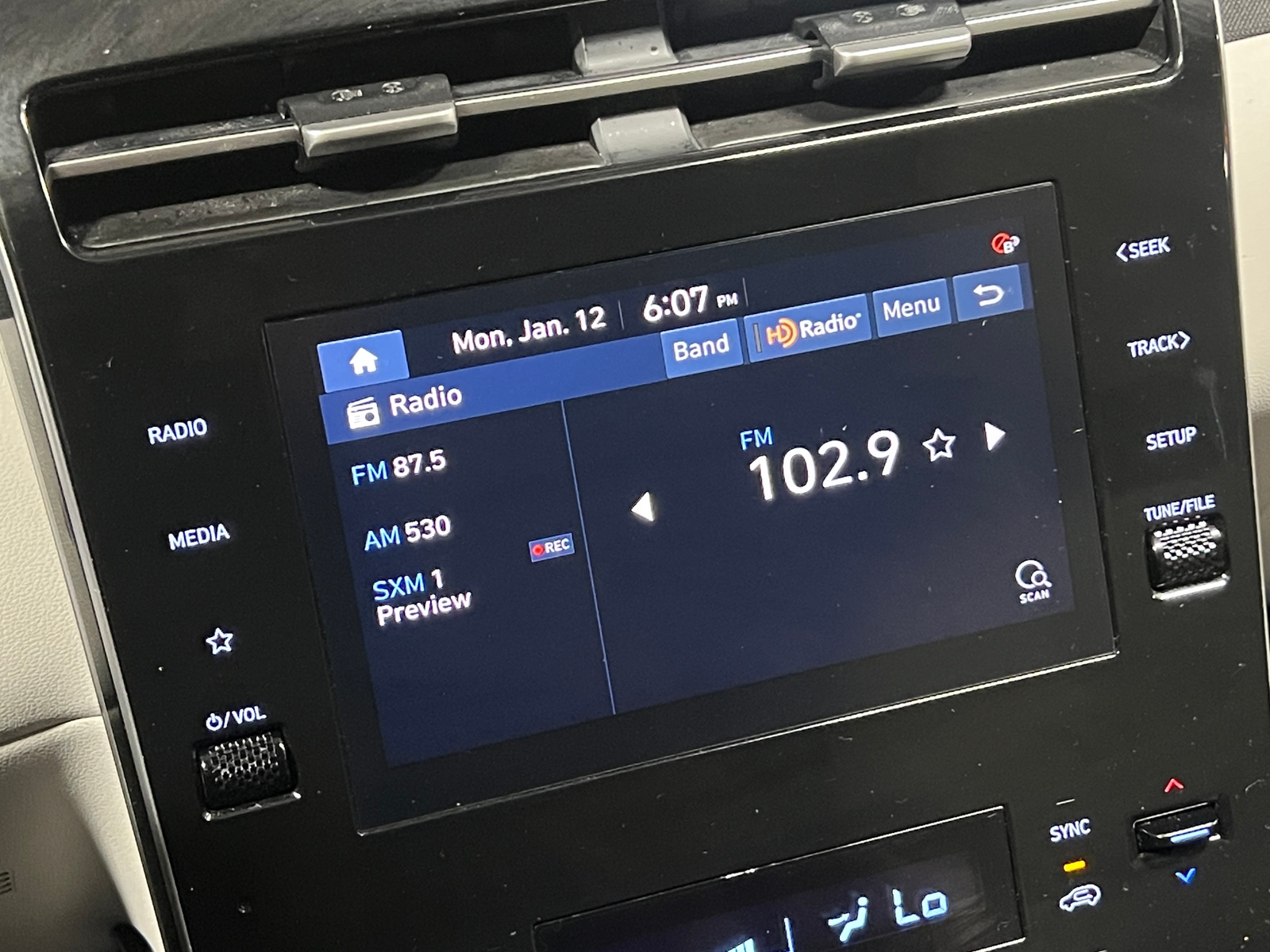 Thumbnail: 2023 Hyundai Tucson - 4