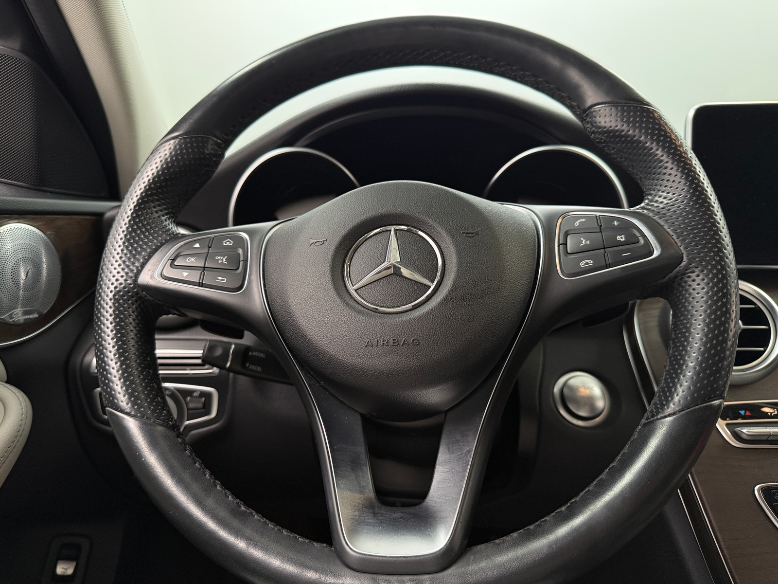 Thumbnail: 2018 Mercedes-Benz C-Class - 4