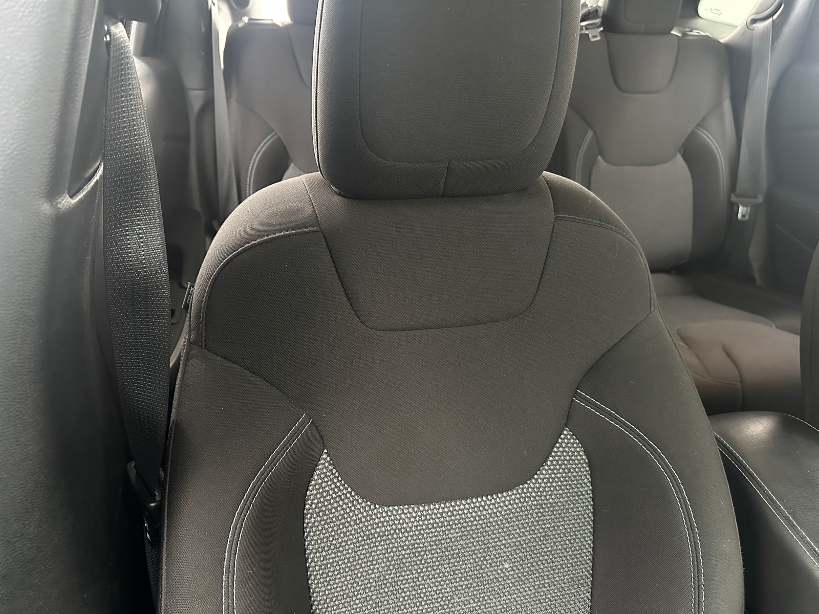 Thumbnail: 2020 Jeep Cherokee - 2