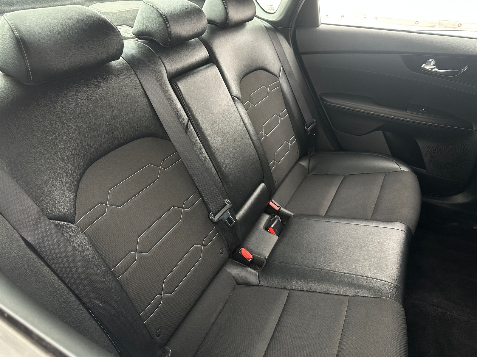 Thumbnail: 2022 Kia Forte - 6