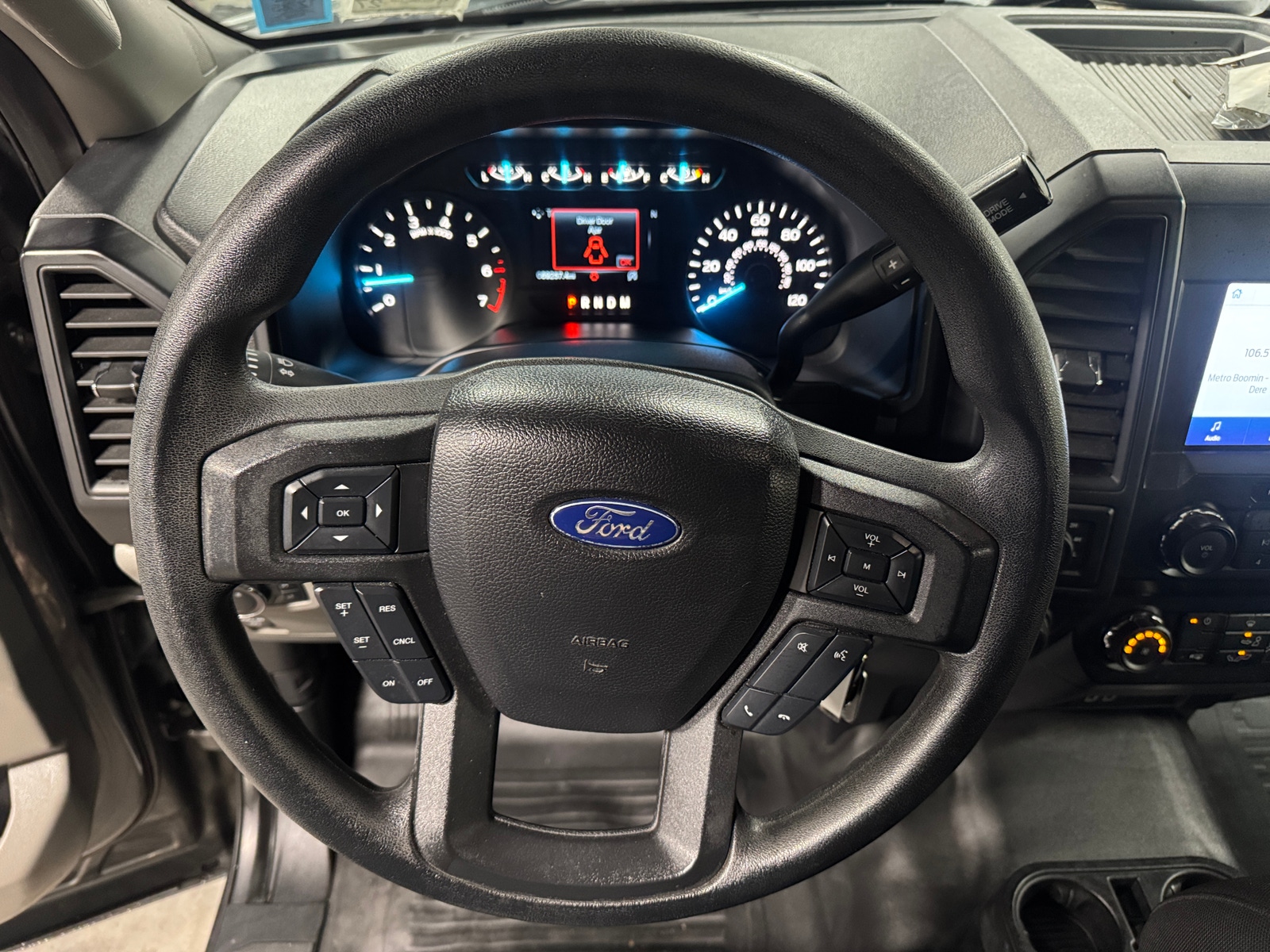 Thumbnail: 2019 Ford Econoline - 5