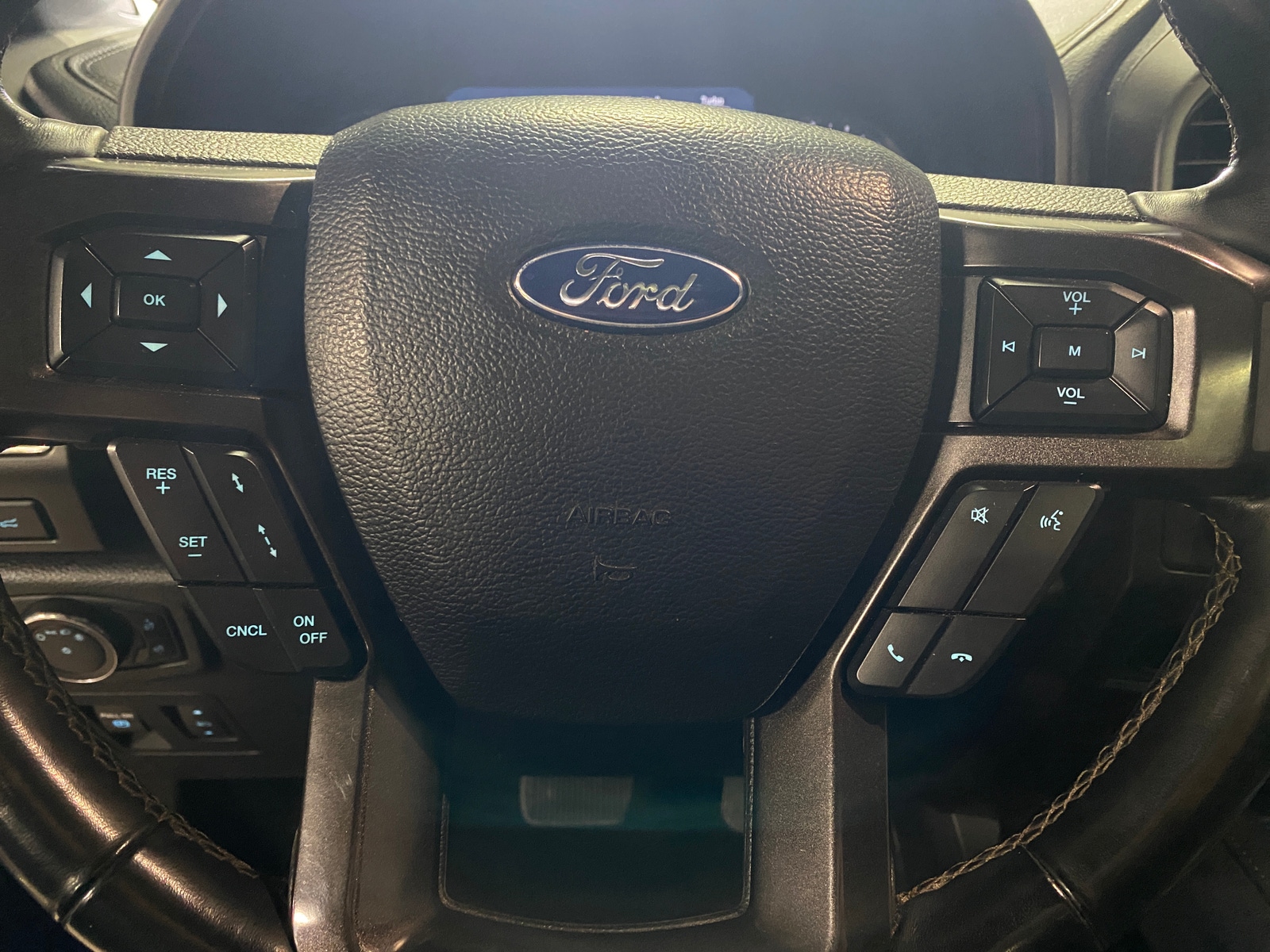 Thumbnail: 2021 Ford Expedition MAX - 4