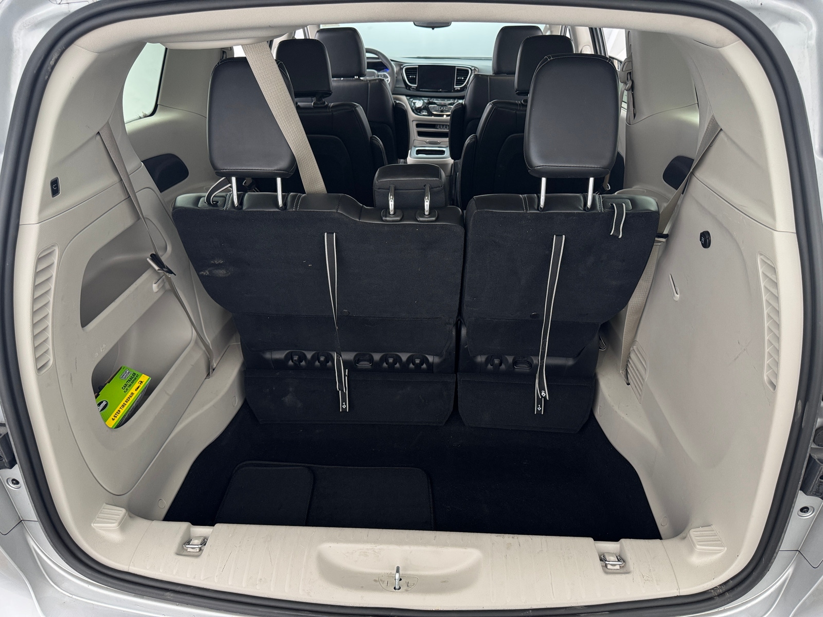 Thumbnail: 2024 Chrysler Pacifica - 6