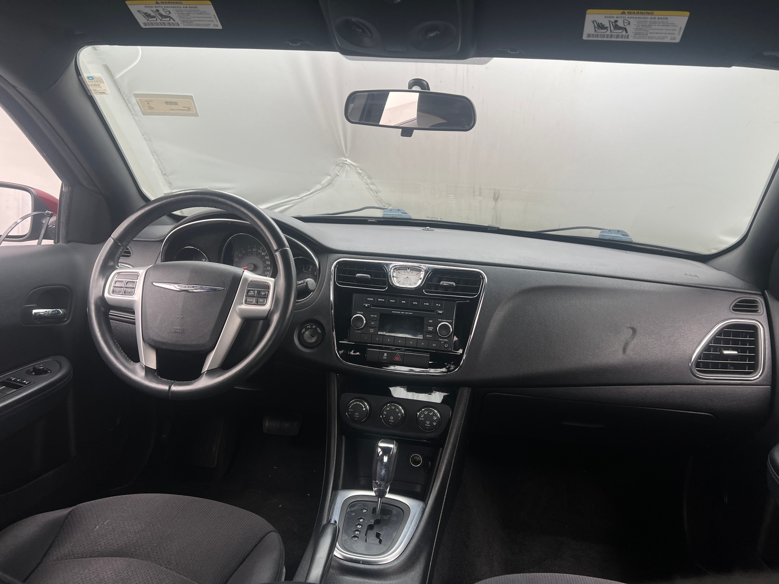 Thumbnail: 2014 Chrysler 200 - 3