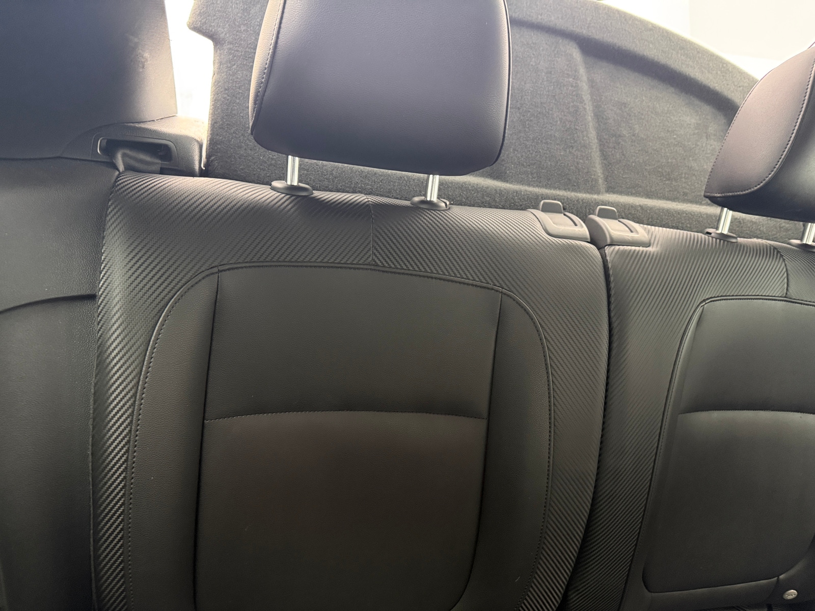 Thumbnail: 2017 Volkswagen Beetle - 6