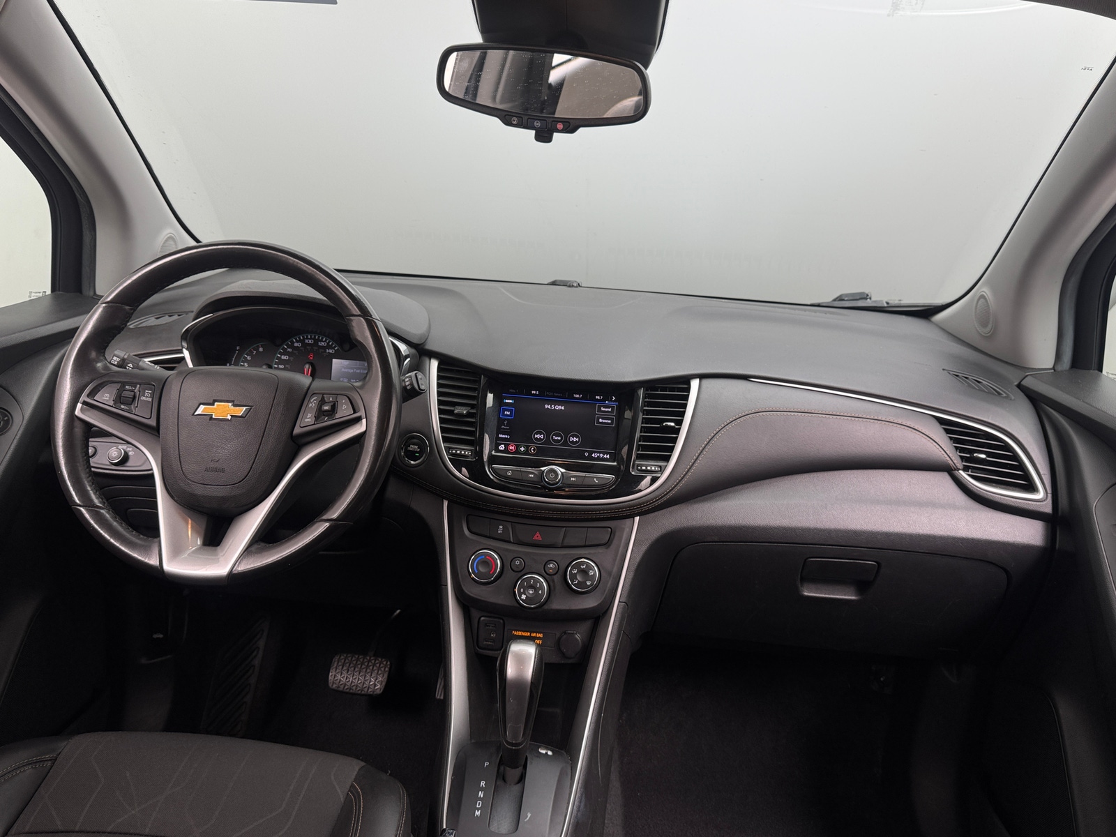 Thumbnail: 2020 Chevrolet Trax - 3