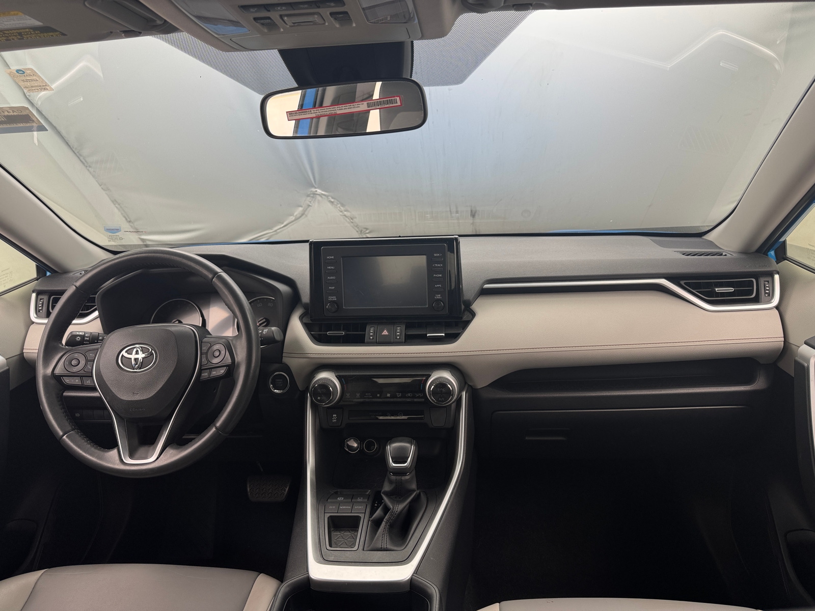 Thumbnail: 2019 Toyota RAV4 - 2