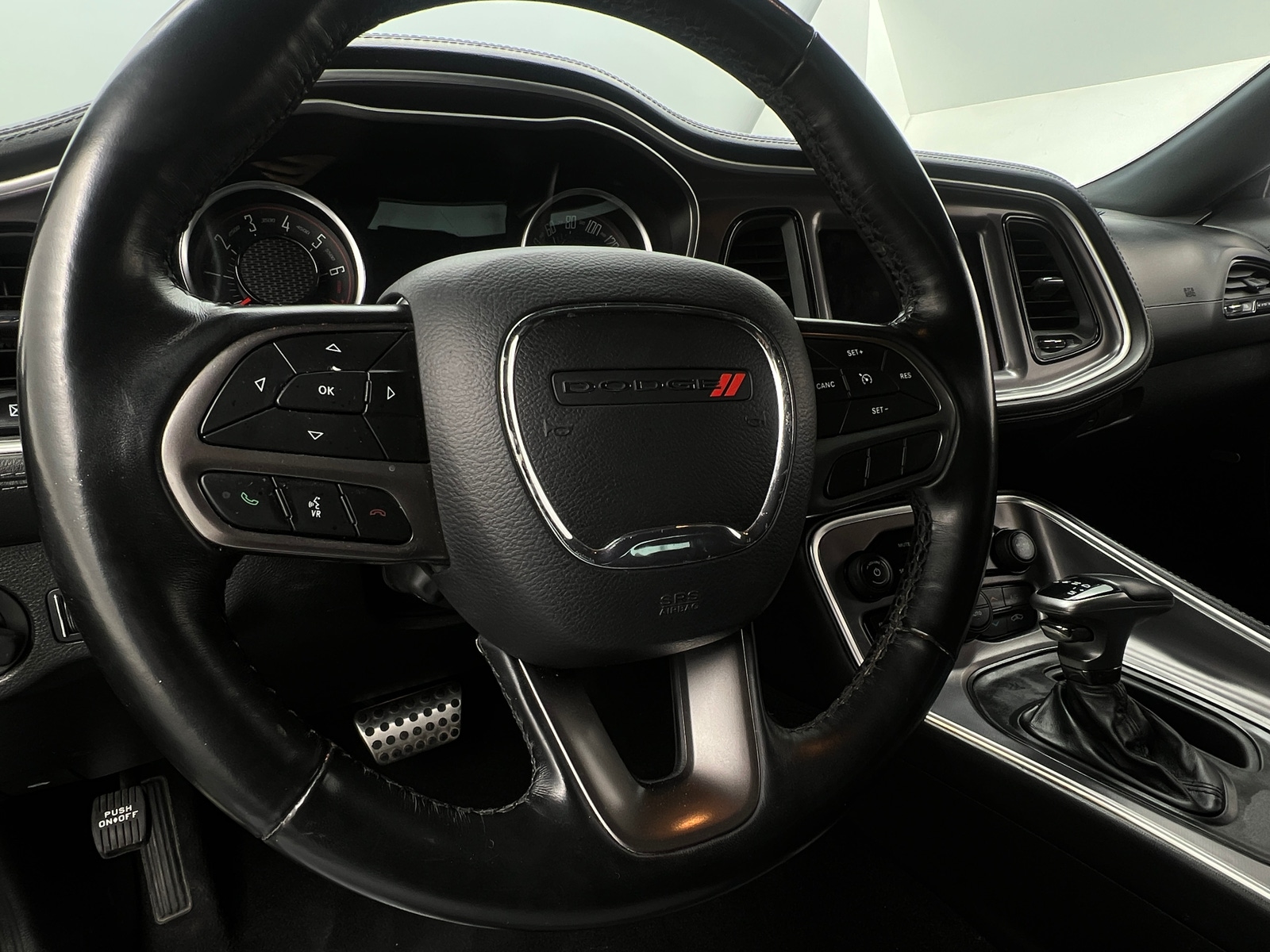 Thumbnail: 2020 Dodge Challenger - 3