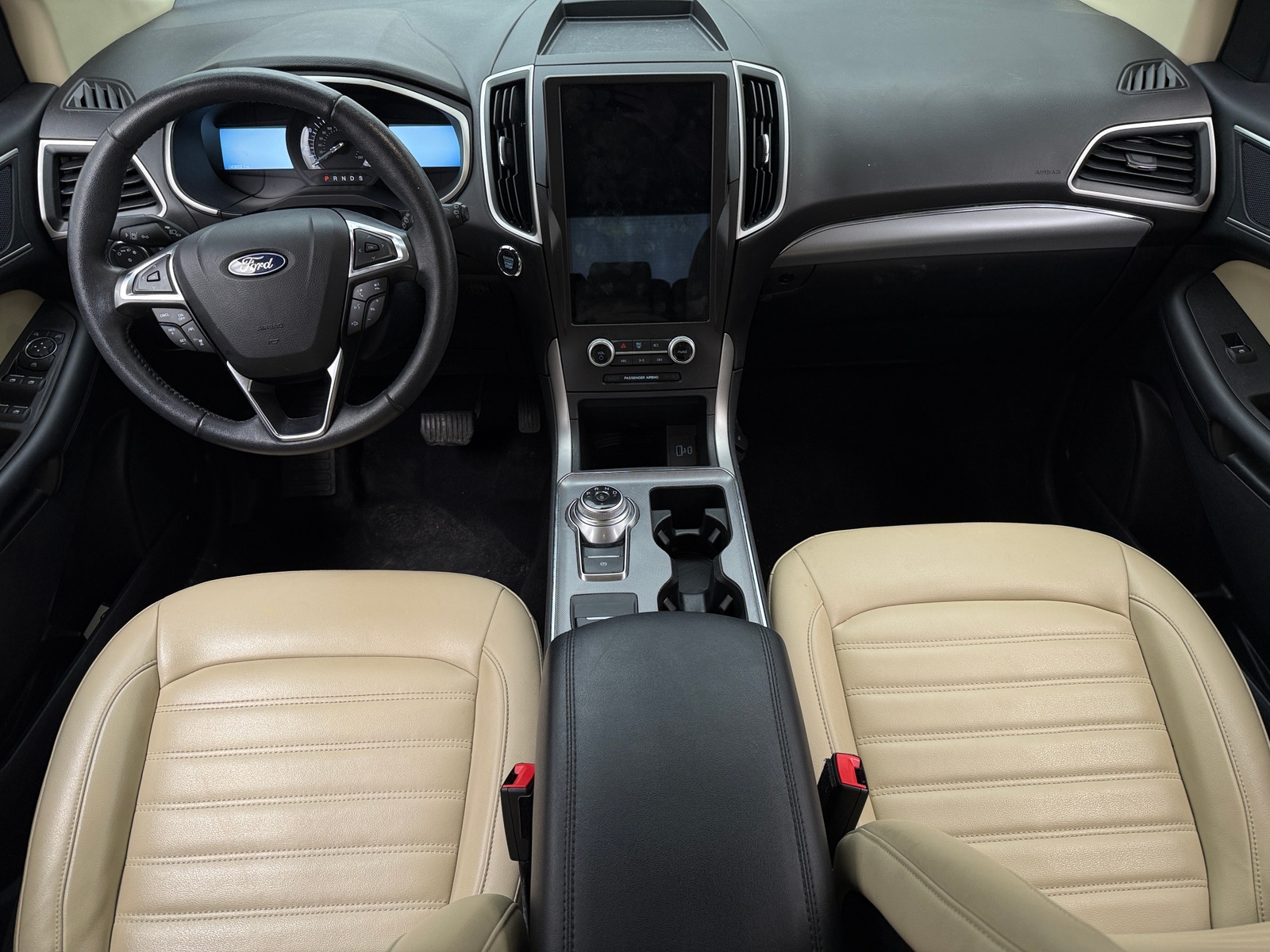 Thumbnail: 2021 Ford Edge - 2