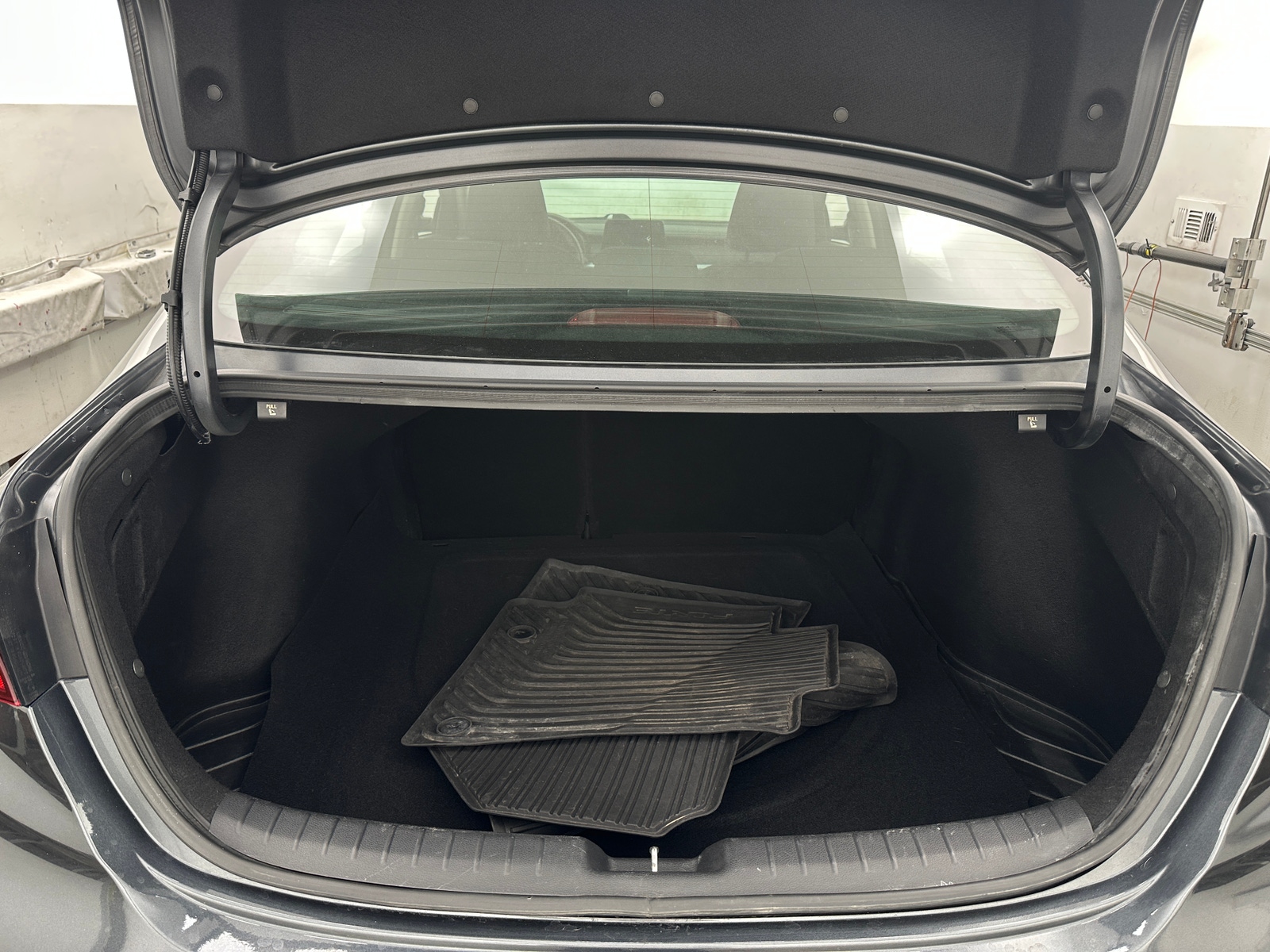 Thumbnail: 2024 Kia Forte - 7