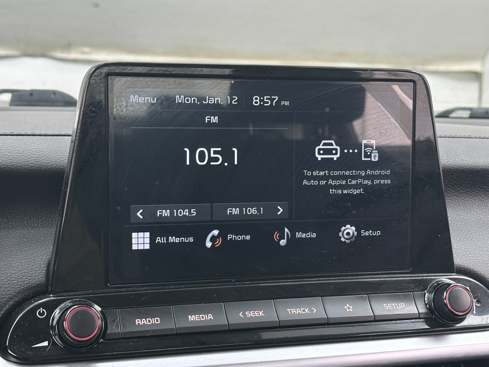 Thumbnail: 2024 Kia Forte - 4