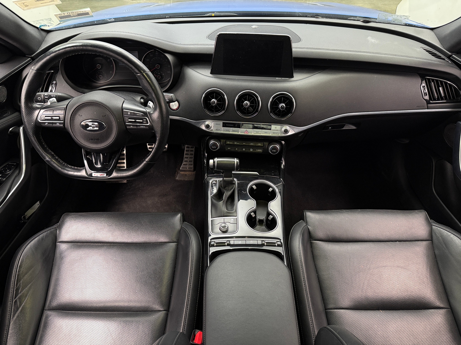 Thumbnail: 2020 Kia Stinger - 2