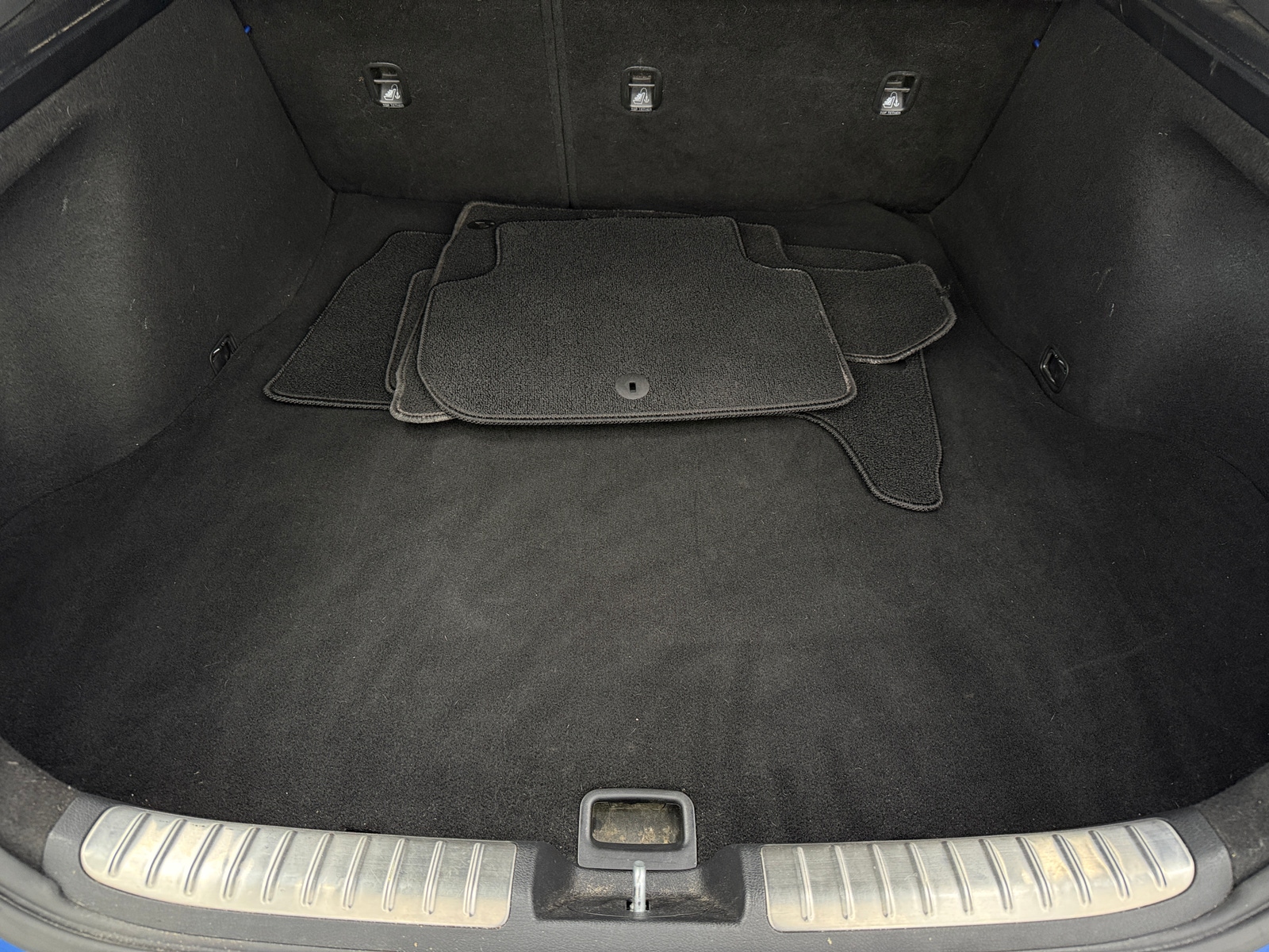 Thumbnail: 2020 Kia Stinger - 6