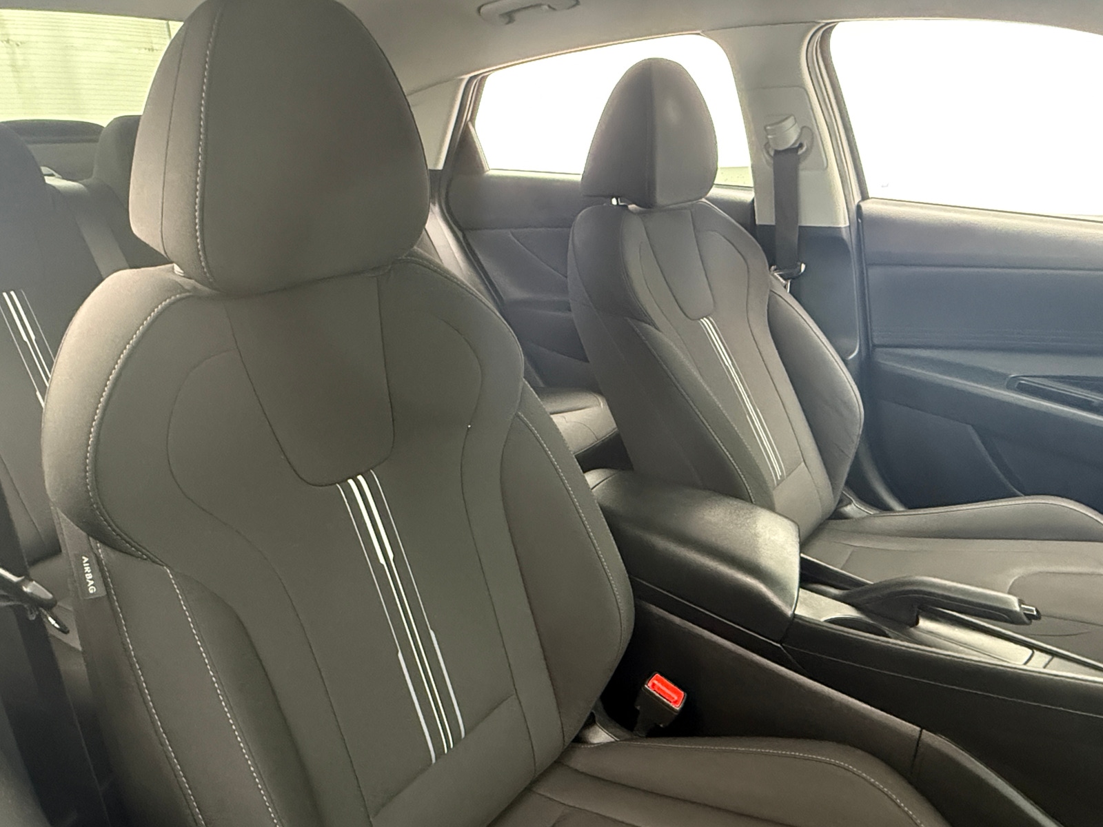 Thumbnail: 2021 Hyundai Elantra - 2