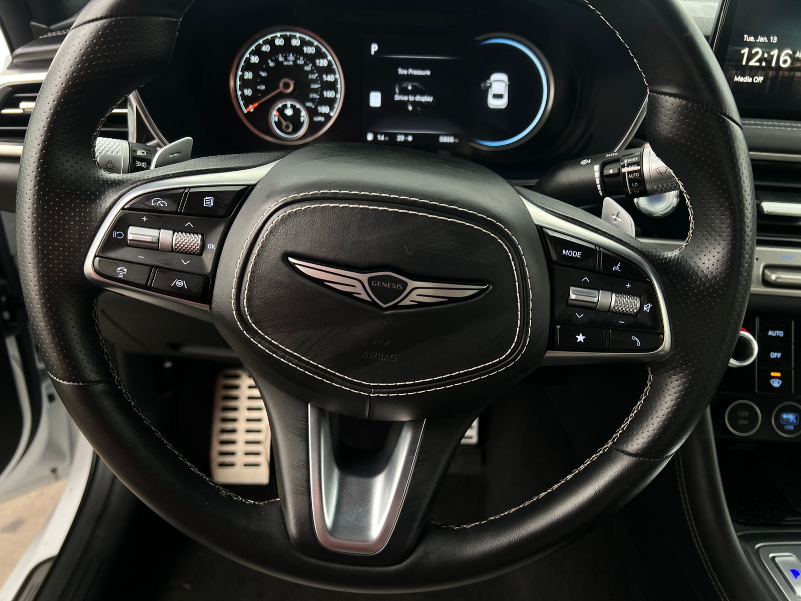 Thumbnail: 2025 Genesis G70 - 4