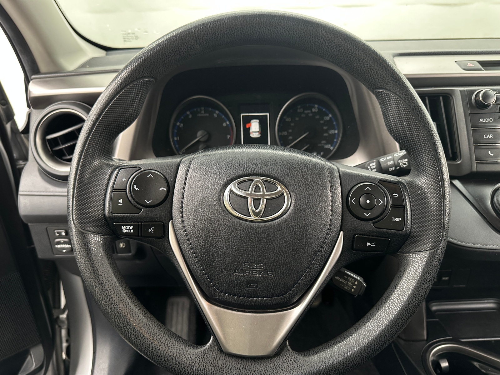 Thumbnail: 2018 Toyota RAV4 - 5