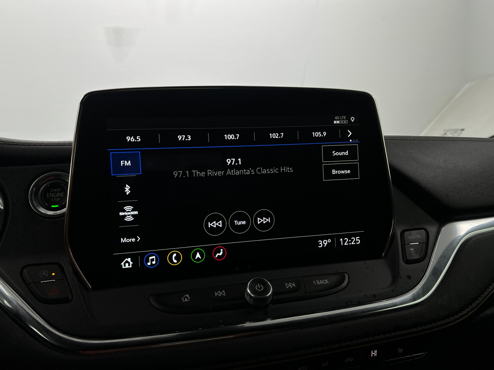 Thumbnail: 2023 Chevrolet Blazer - 3